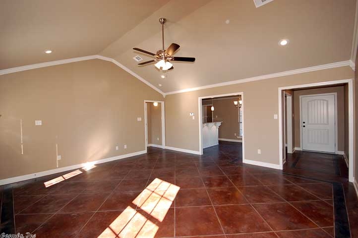 JAXON TERRACE - Residential