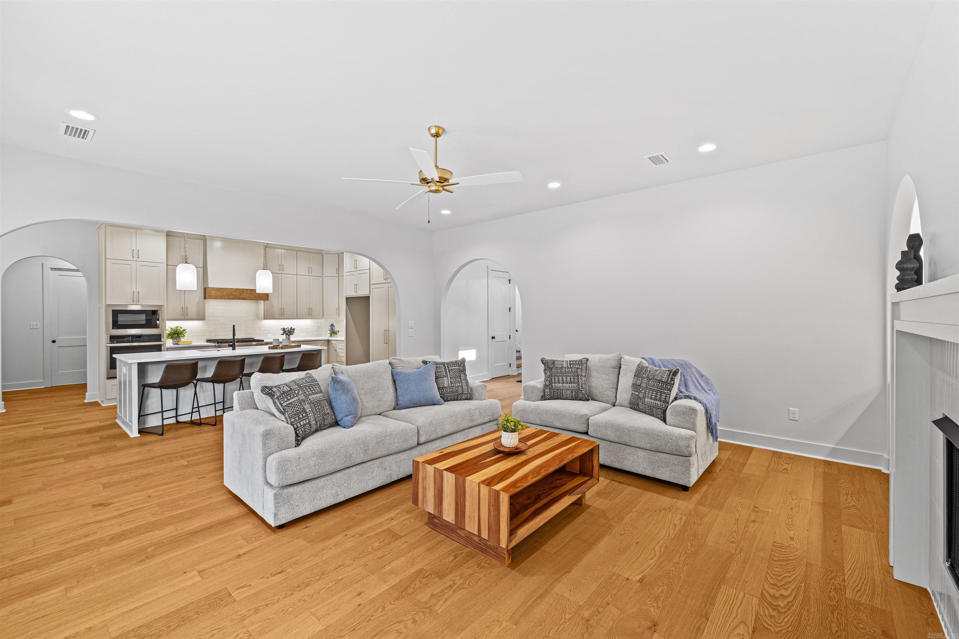 STONEBROOK - Residential