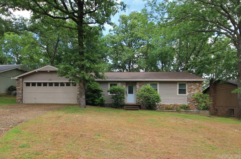 Outstanding one level in Walnut Valley. Beautiful move-in condition!  Excellent family floor plan with large living/dining room and great room with built ins and fireplace.  Nice kitchen with breakfast area.  Master suite with 2 additional bedrooms and bath.  Pretty lot with level back yard and sun deck.  Fantastic location close to everything.  Numerous updates: roof 2012, kitchen and bath update 2012, New windows and door 2011. Low cost utilities.  2 car garage with storage.  Do not miss this one!