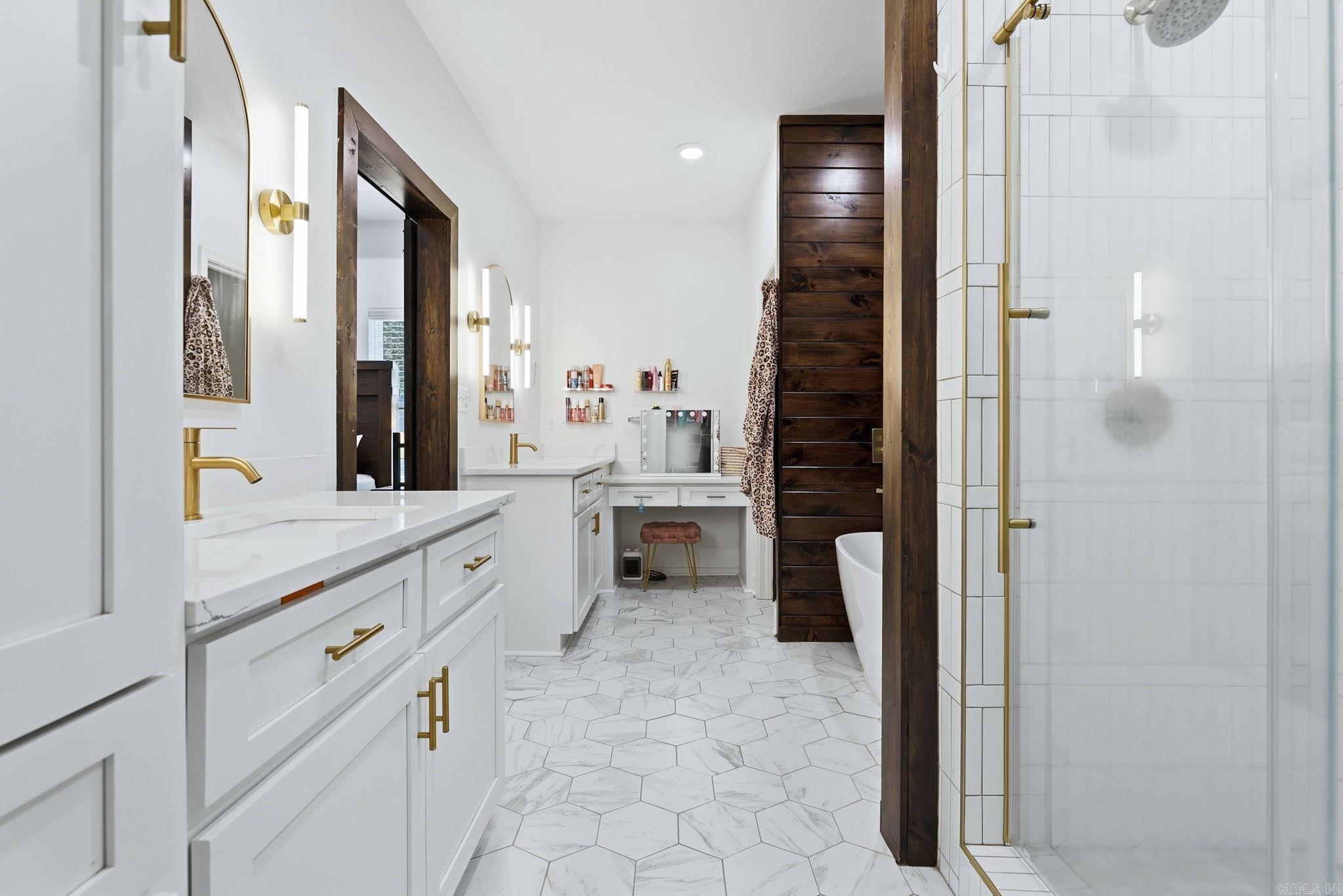 HIDDEN VALLEY ESTATES - Residential