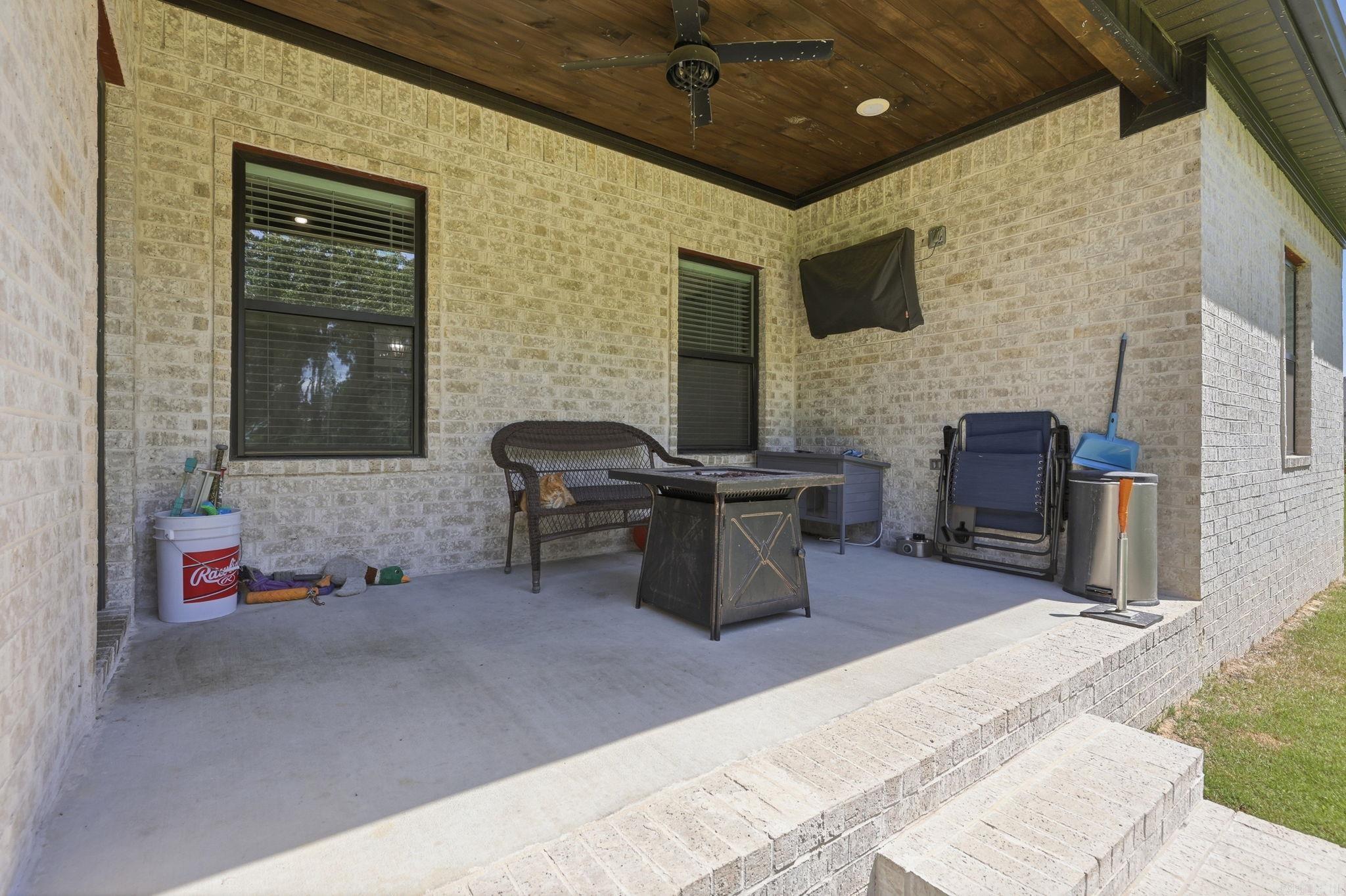 HIDDEN VALLEY ESTATES - Residential