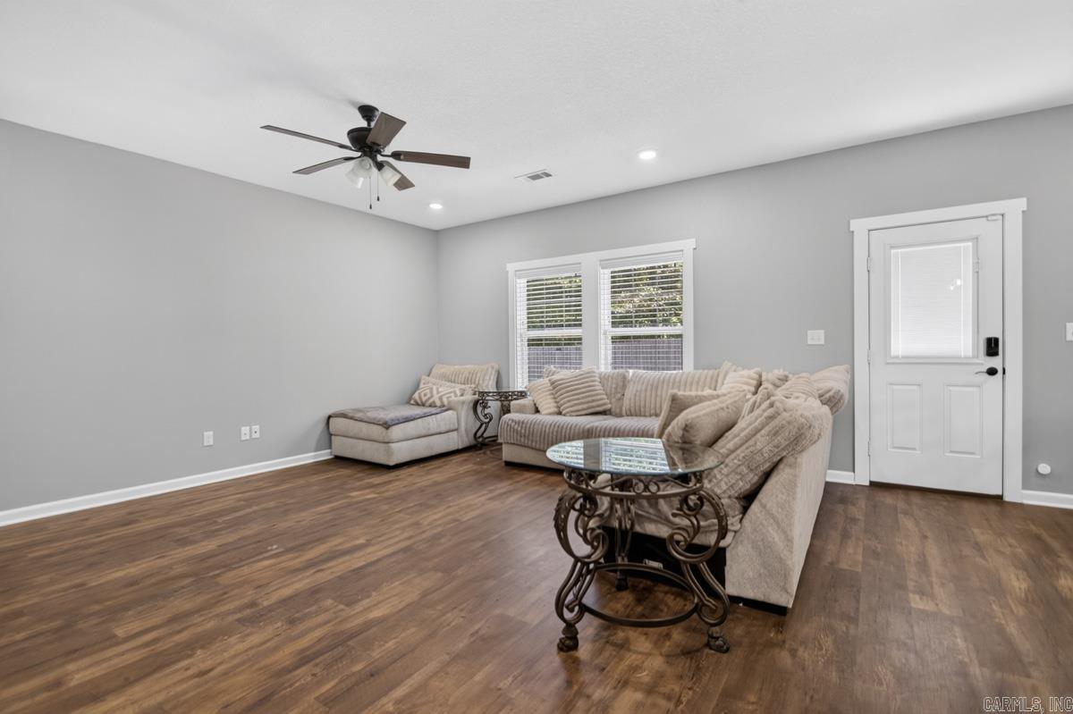 RICHLAND HILLS - Residential