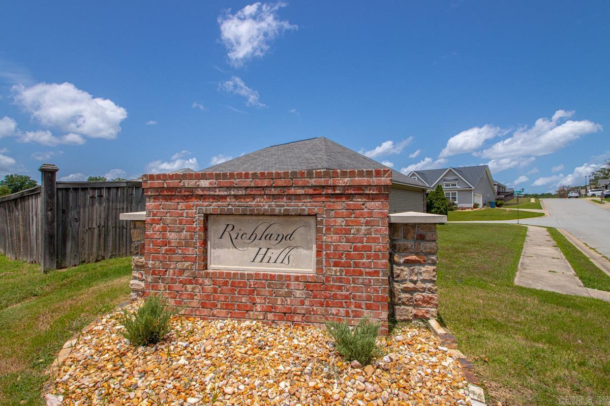 RICHLAND HILLS - Residential