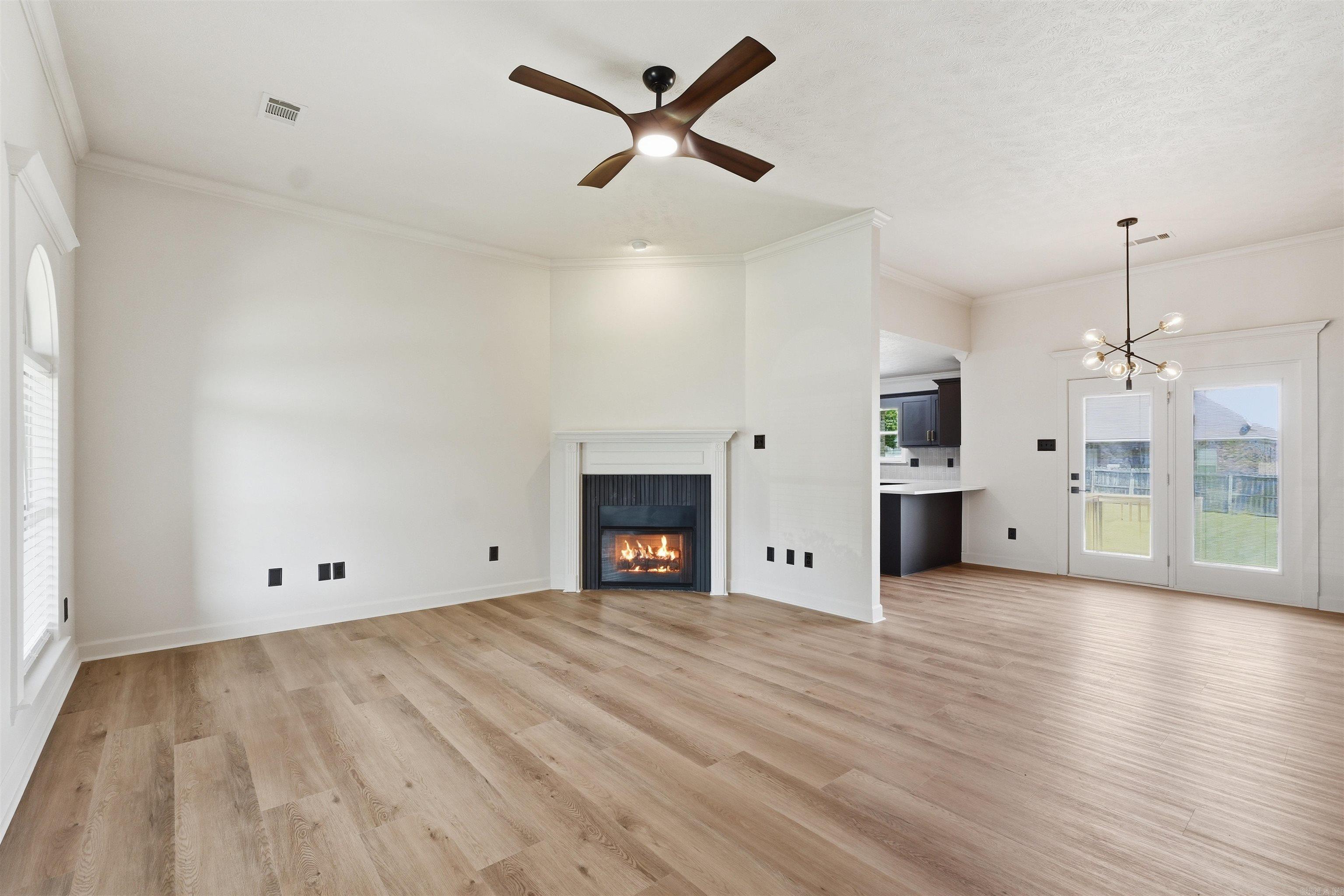 MAGNESS CREEK NORTH - Residential