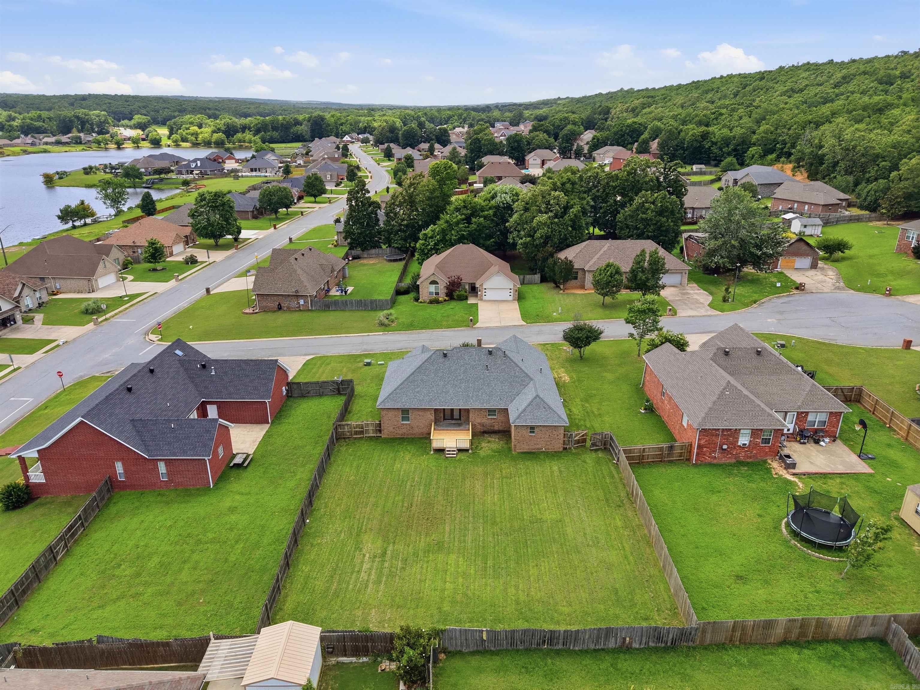 MAGNESS CREEK NORTH - Residential