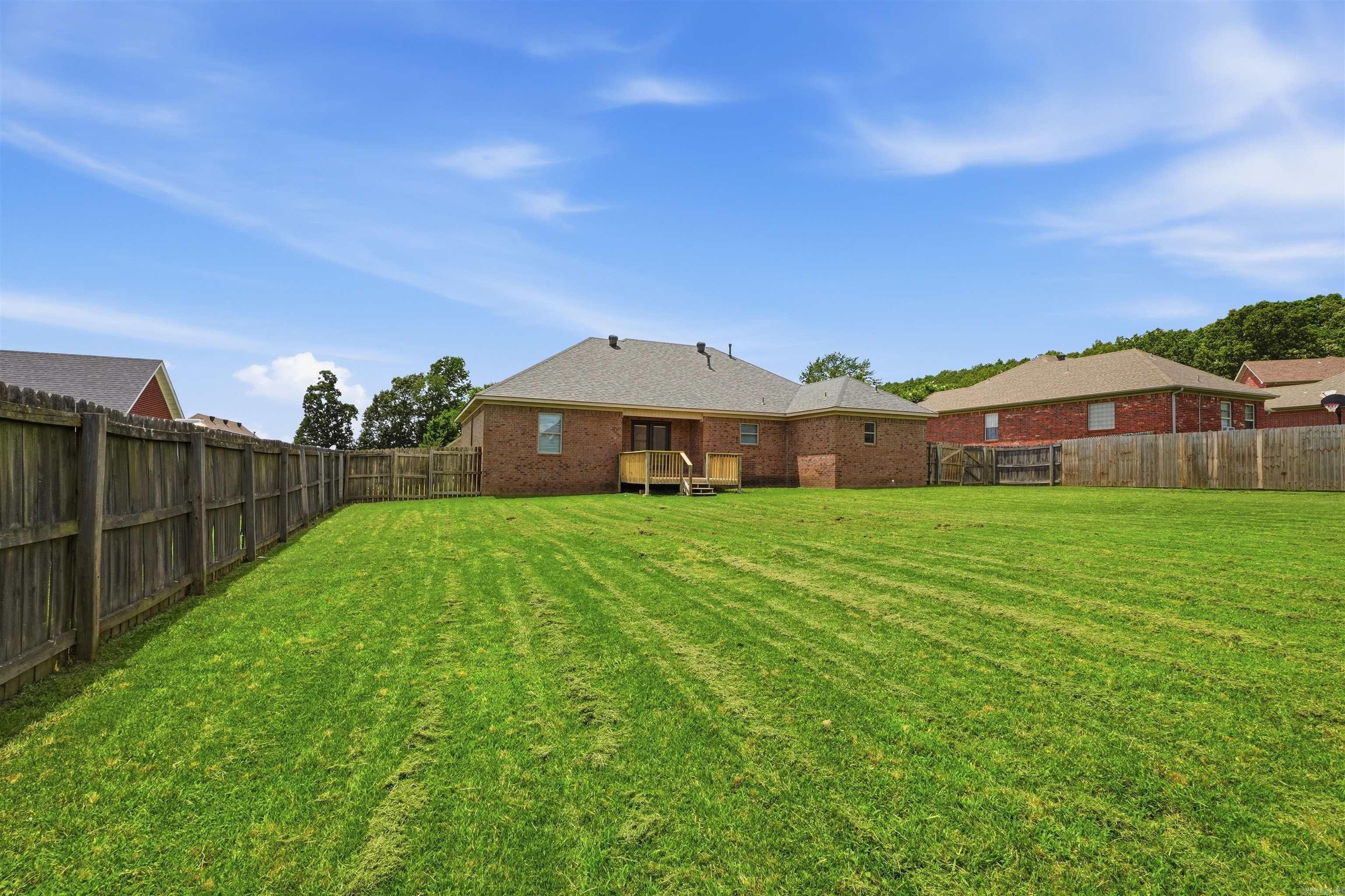 MAGNESS CREEK NORTH - Residential