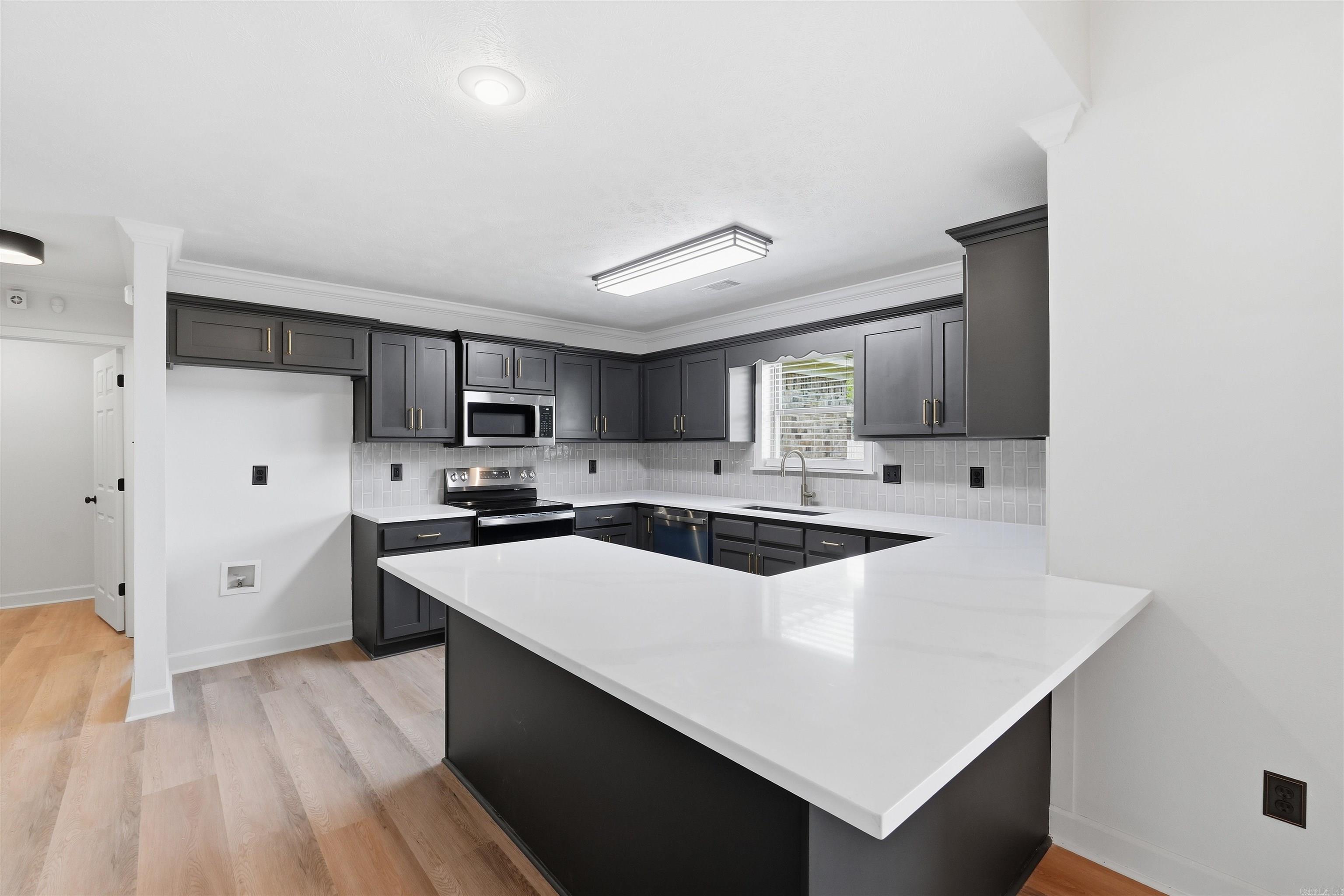 MAGNESS CREEK NORTH - Residential