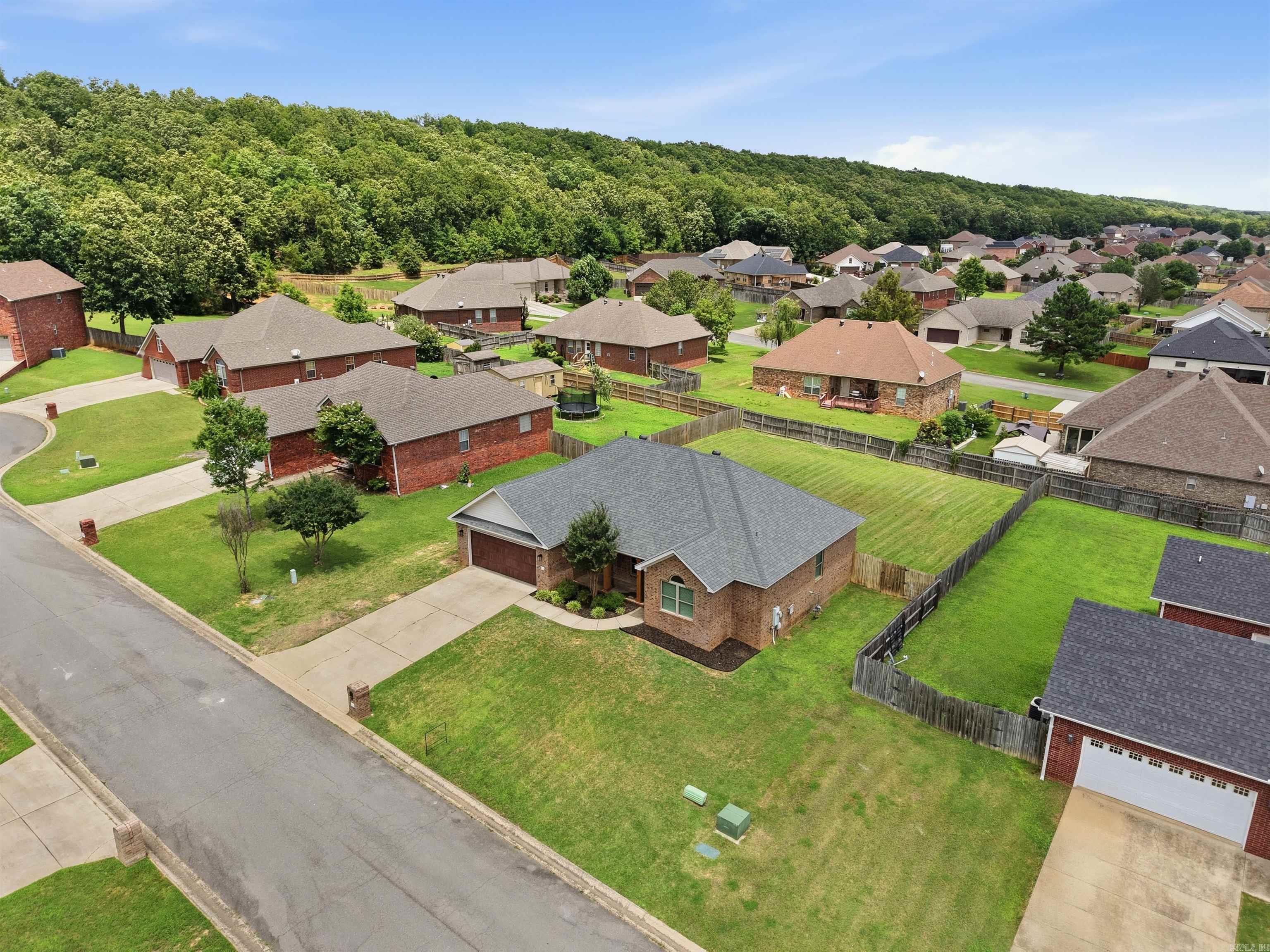 MAGNESS CREEK NORTH - Residential