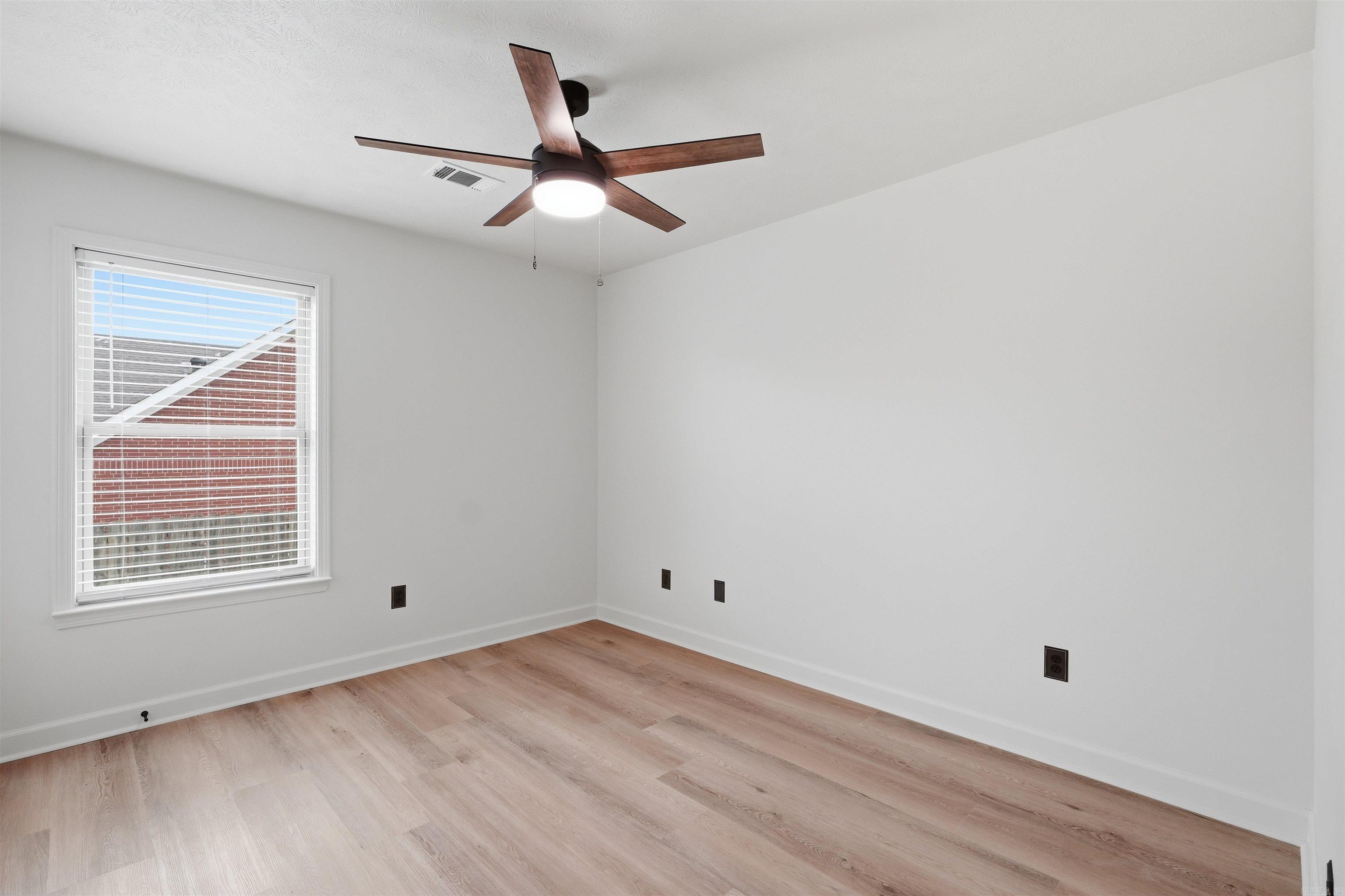 MAGNESS CREEK NORTH - Residential