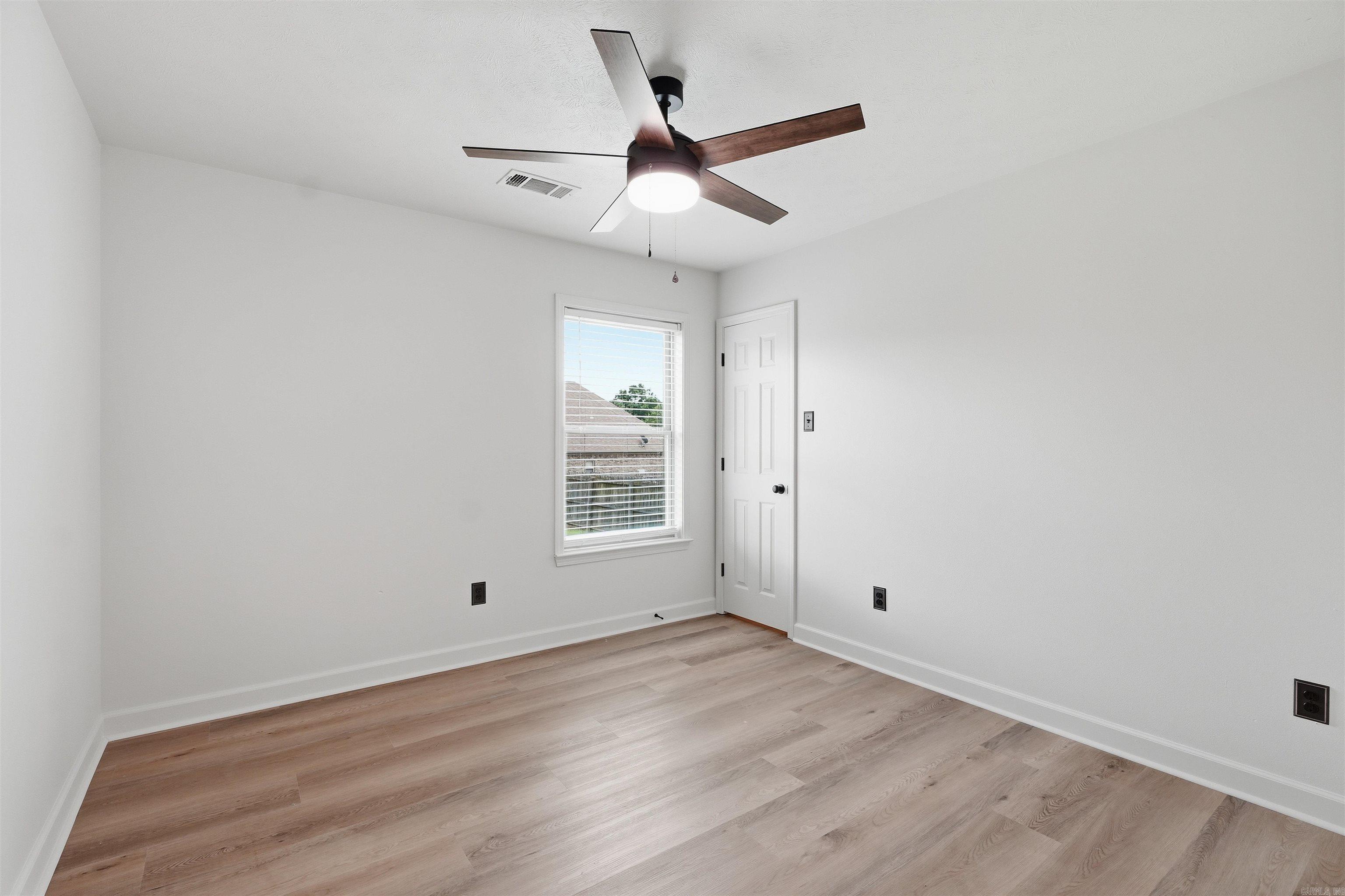 MAGNESS CREEK NORTH - Residential