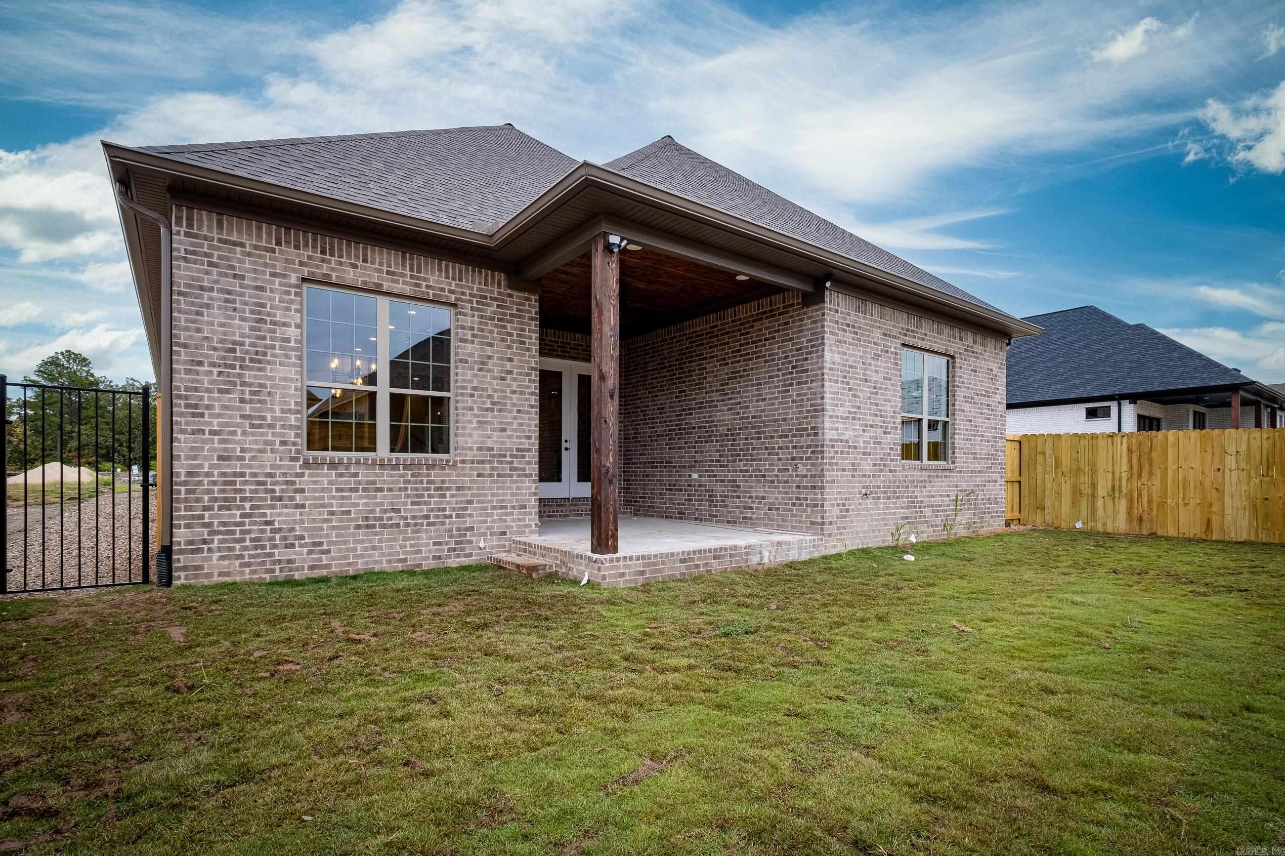 FLETCHER VALLEY "FLETCHER RIDGE" - Residential