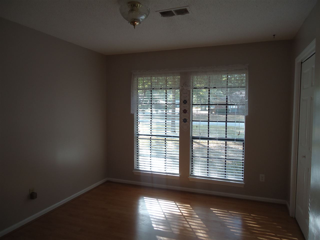 TIMBER RIDGE - Residential