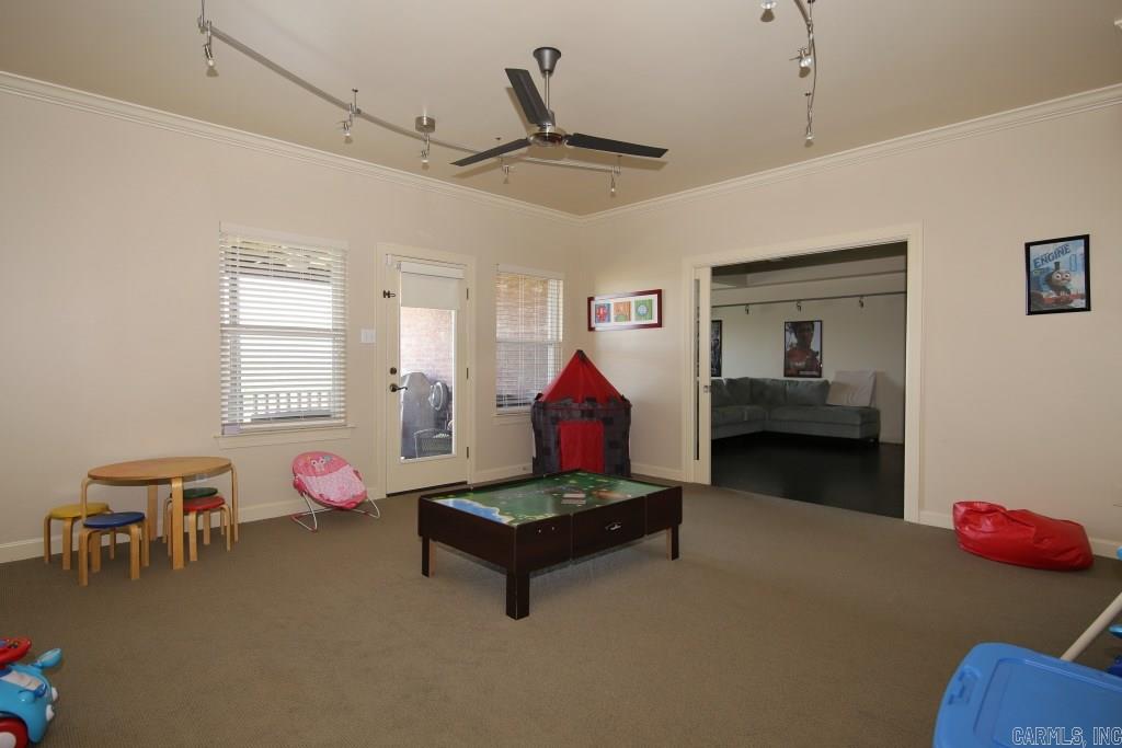 PEBBLE BEACH ESTATES - Residential