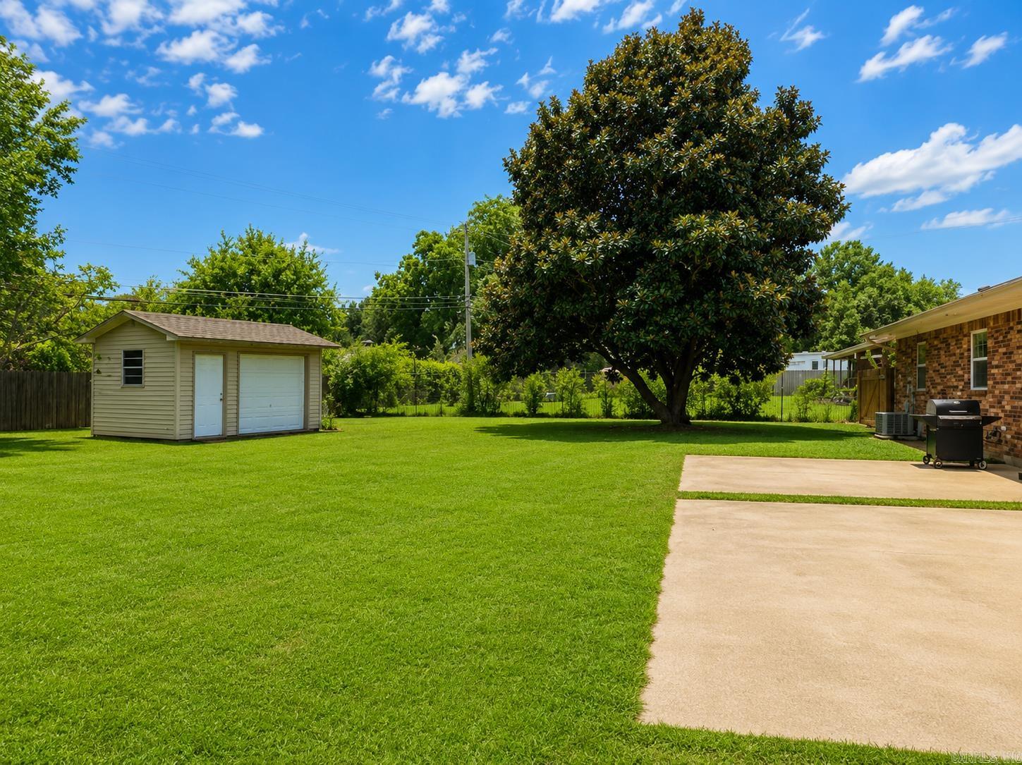 BELLAIRE - Residential