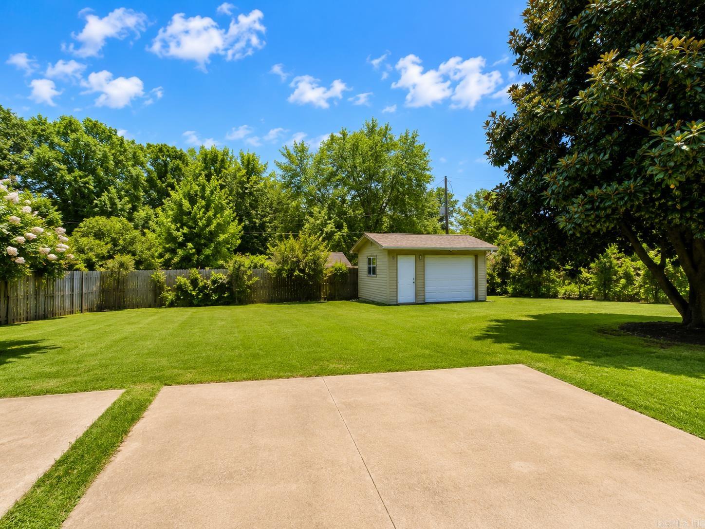 BELLAIRE - Residential
