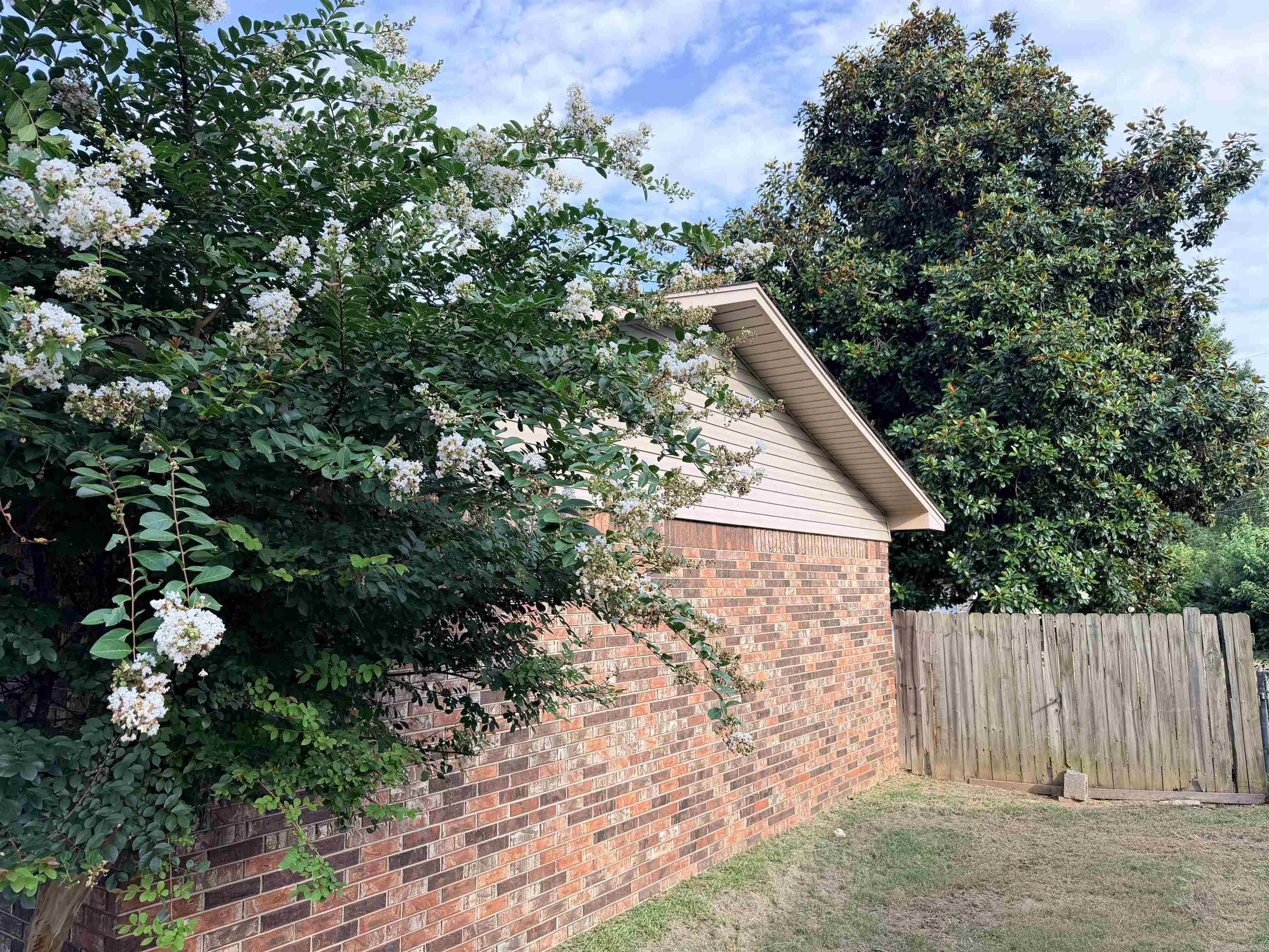 BELLAIRE - Residential