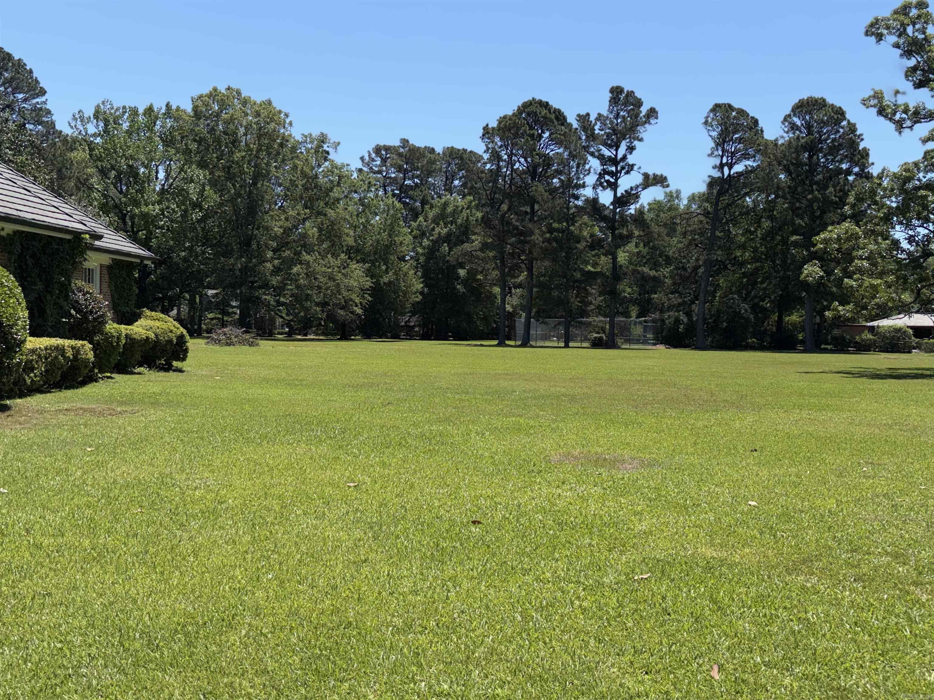 Elm Woods - Residential