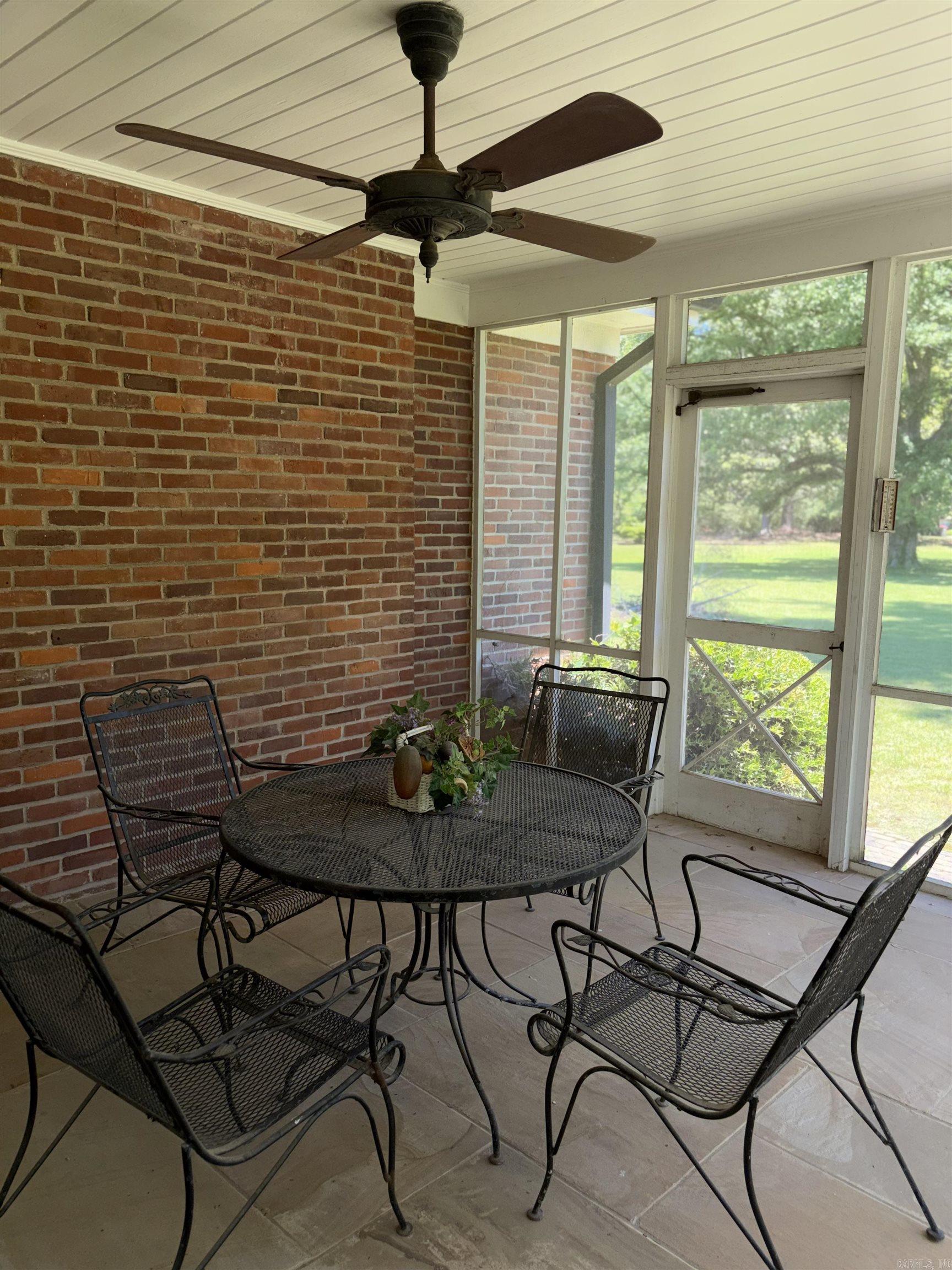 Elm Woods - Residential