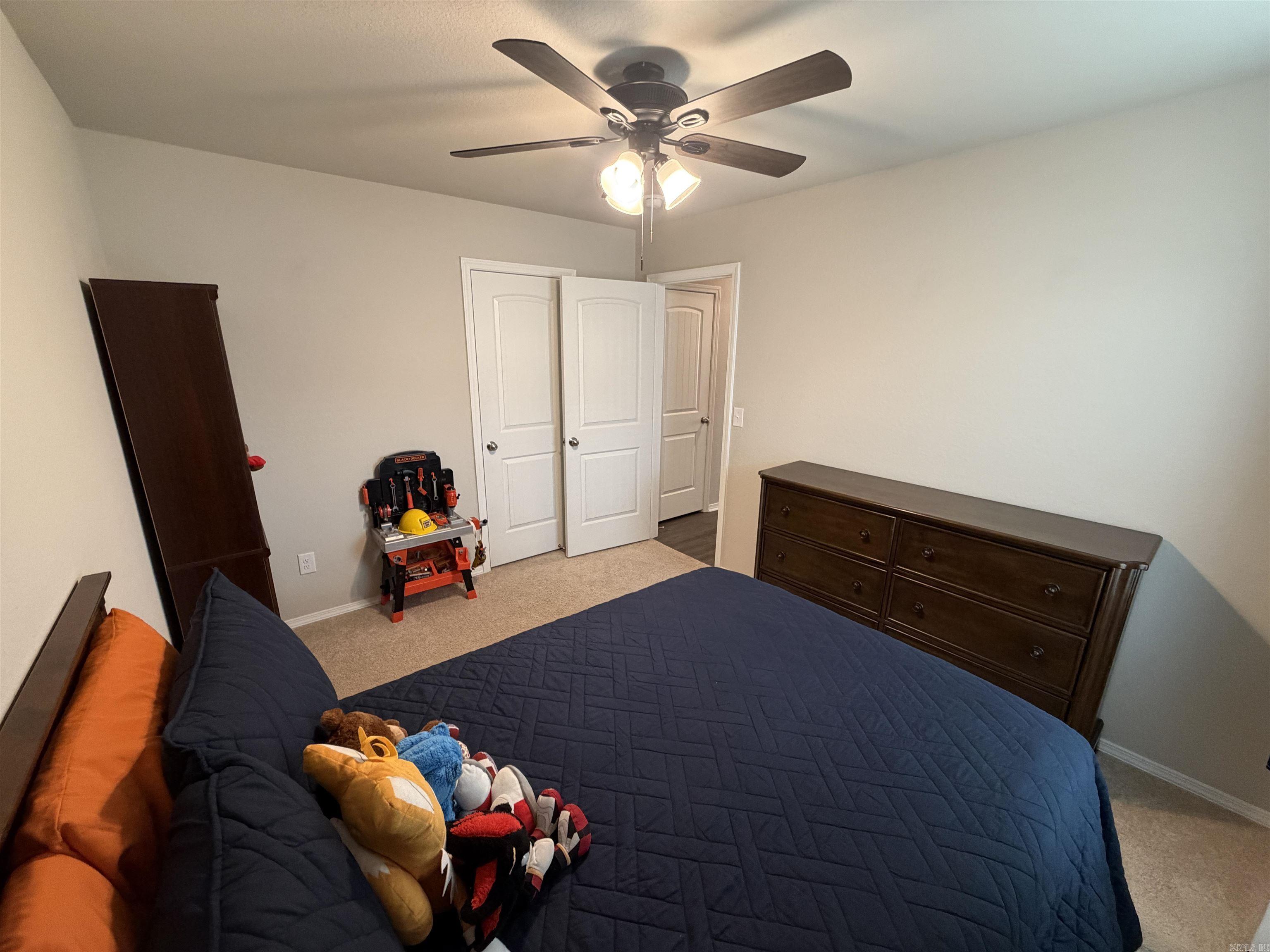STAGECOACH MEADOWS - Residential Lease