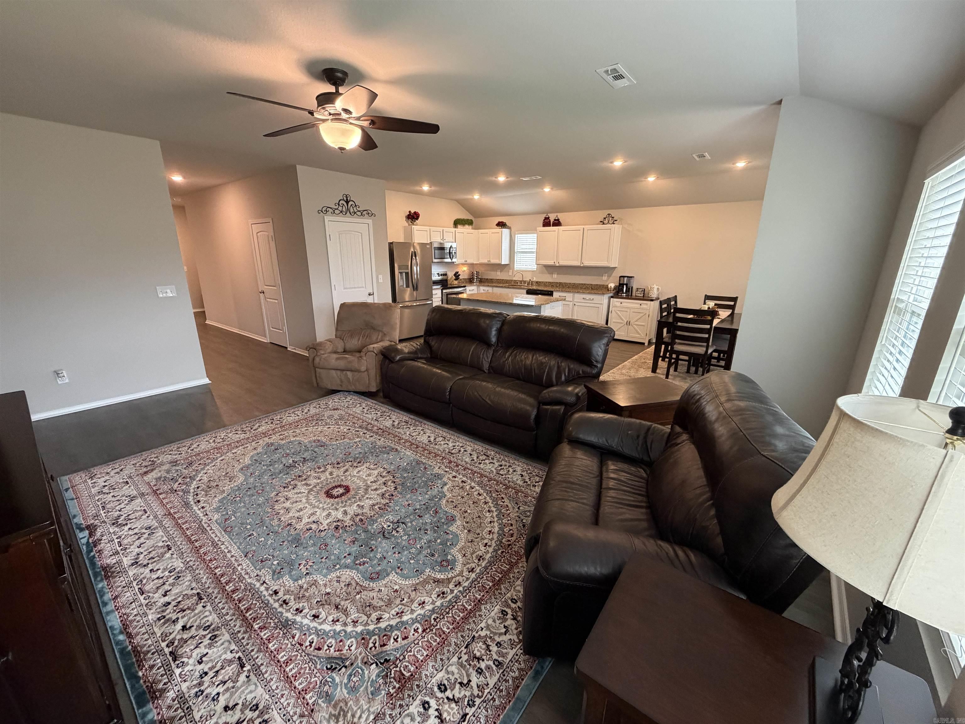 STAGECOACH MEADOWS - Residential Lease