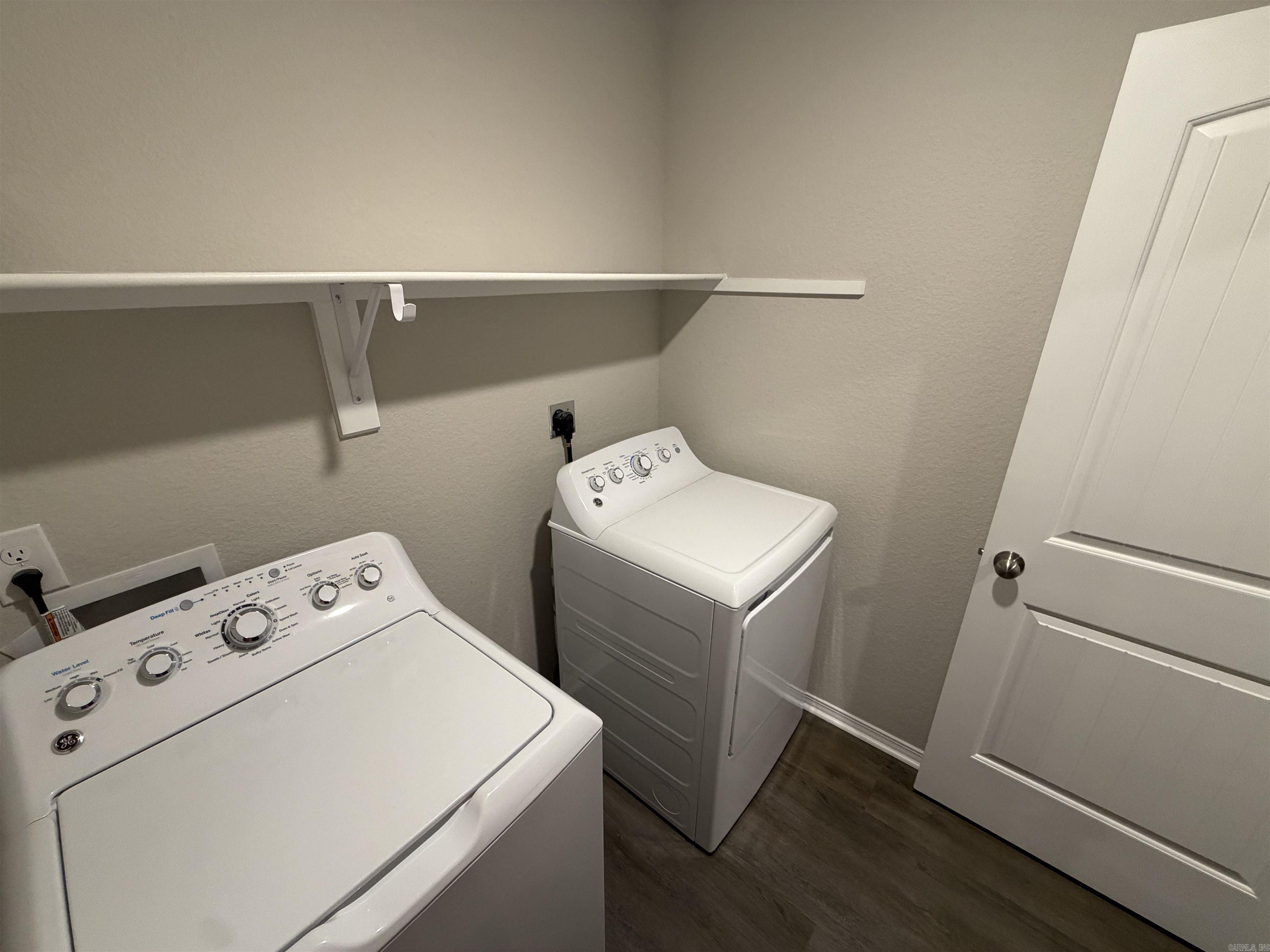 STAGECOACH MEADOWS - Residential Lease