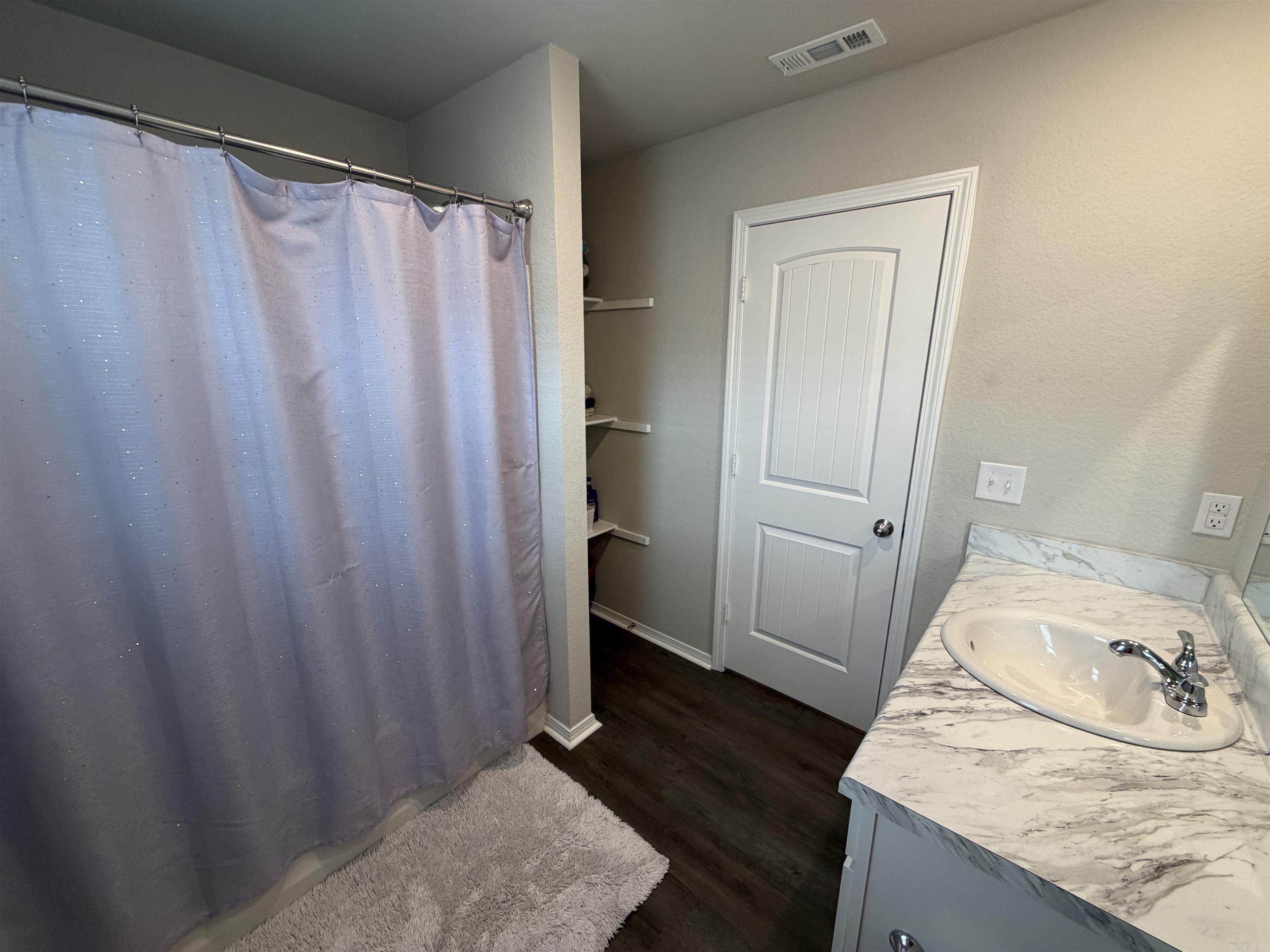 STAGECOACH MEADOWS - Residential Lease
