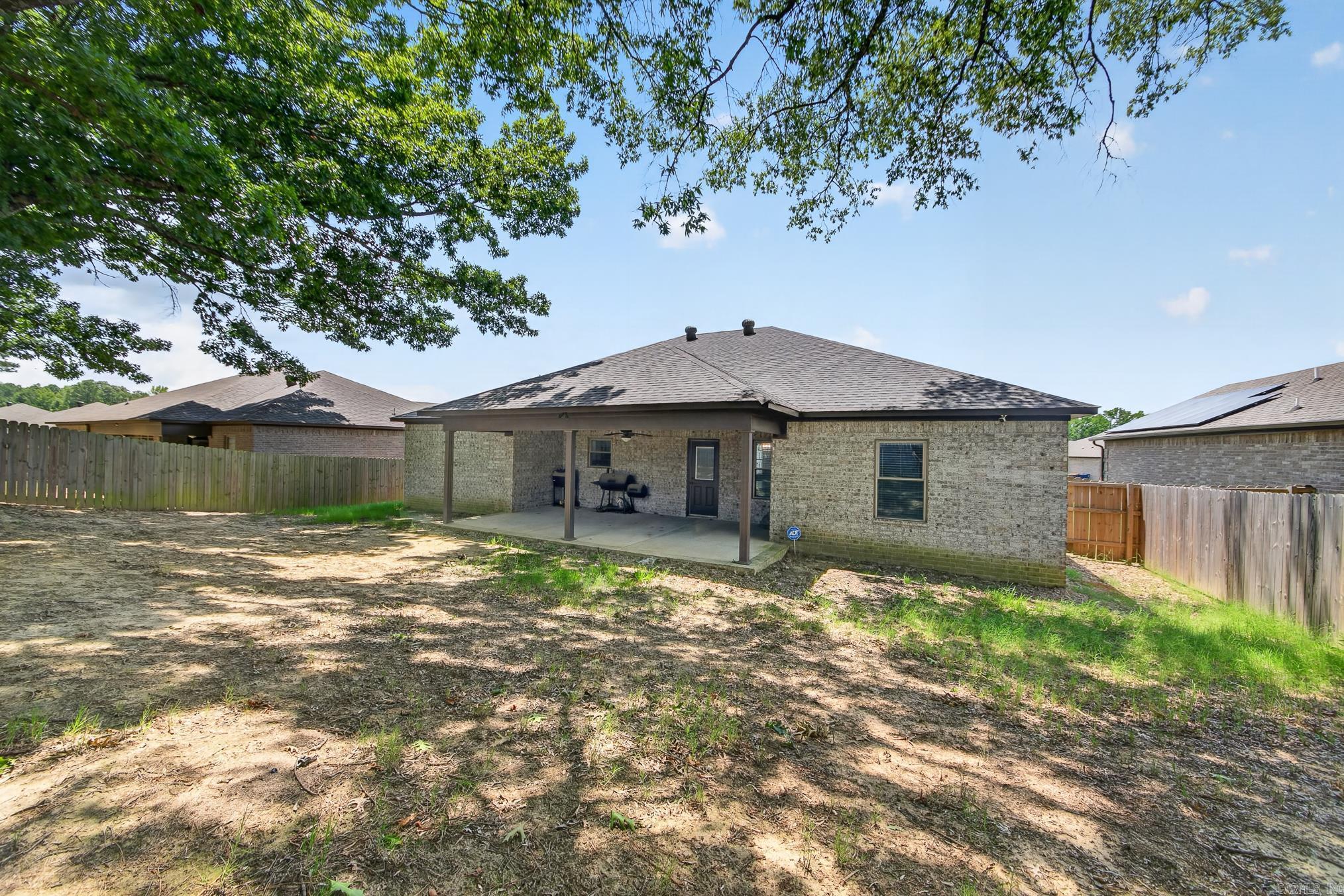 AUTUMN BROOKE - Residential