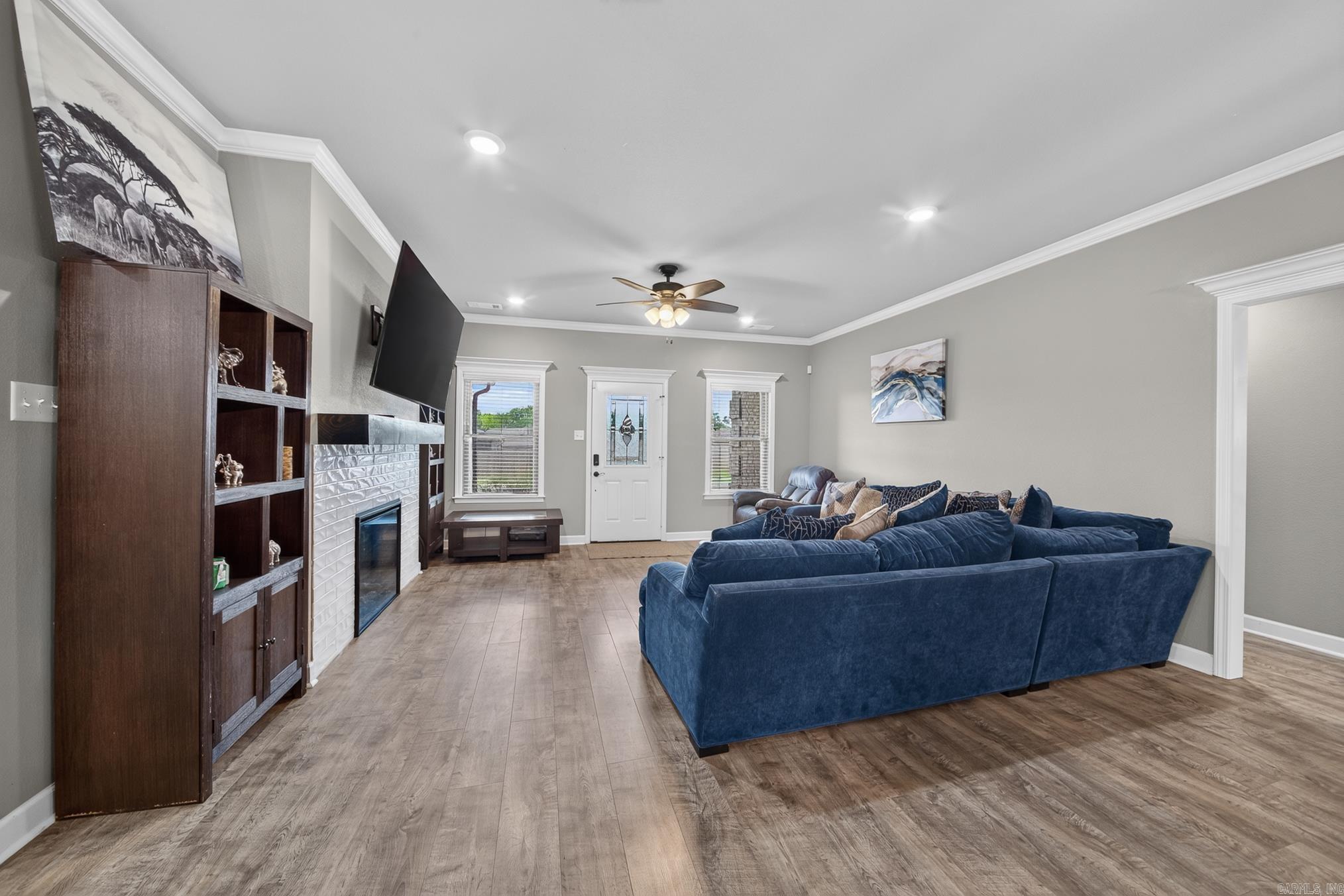 AUTUMN BROOKE - Residential