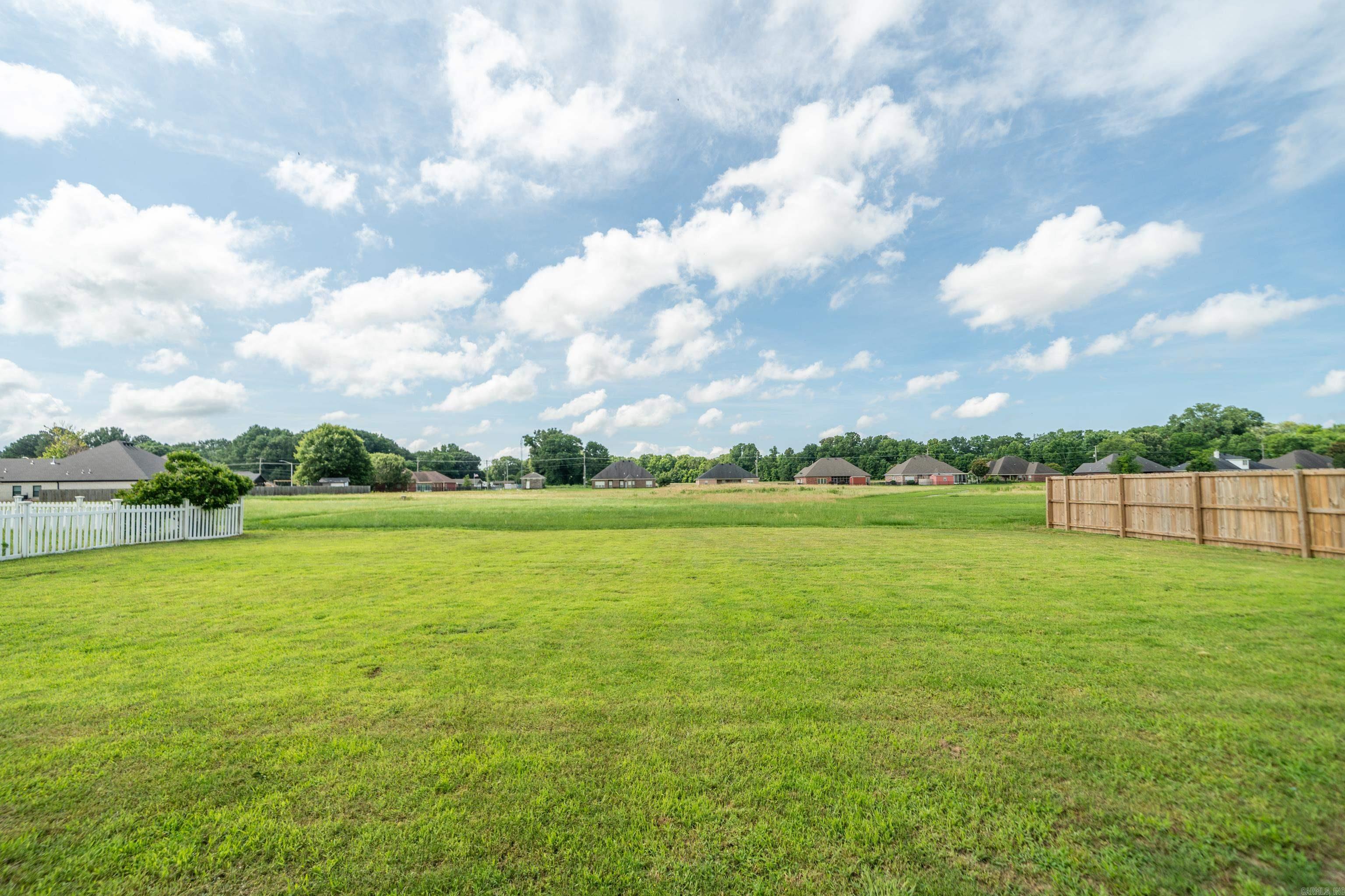 STONE LINKS ADDN - Residential