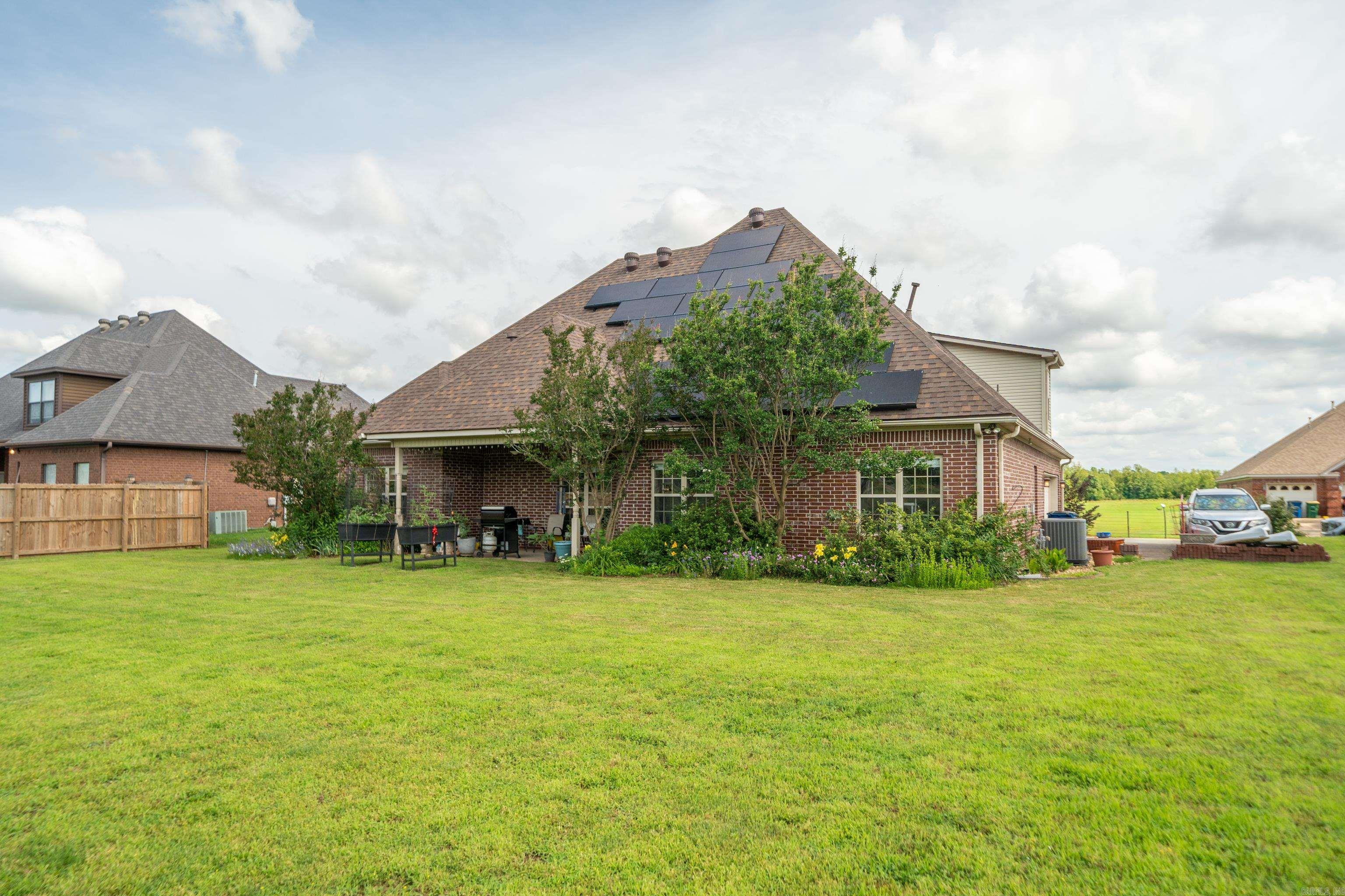 STONE LINKS ADDN - Residential