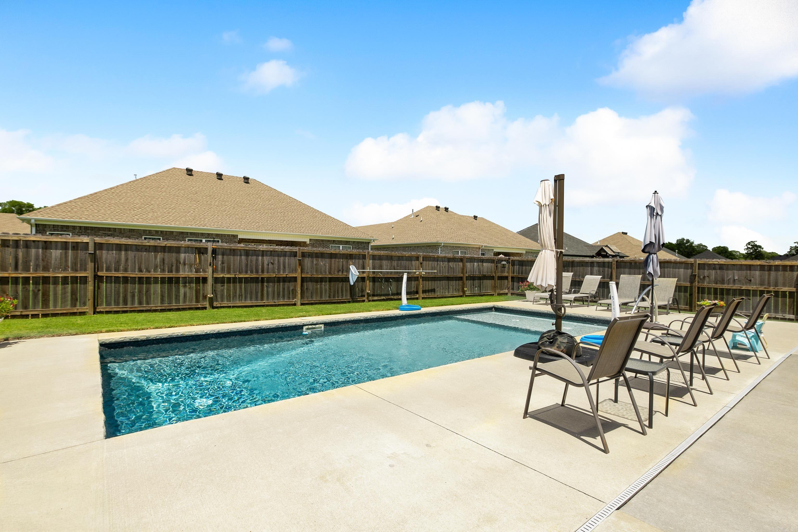 IVY PLACE - Residential