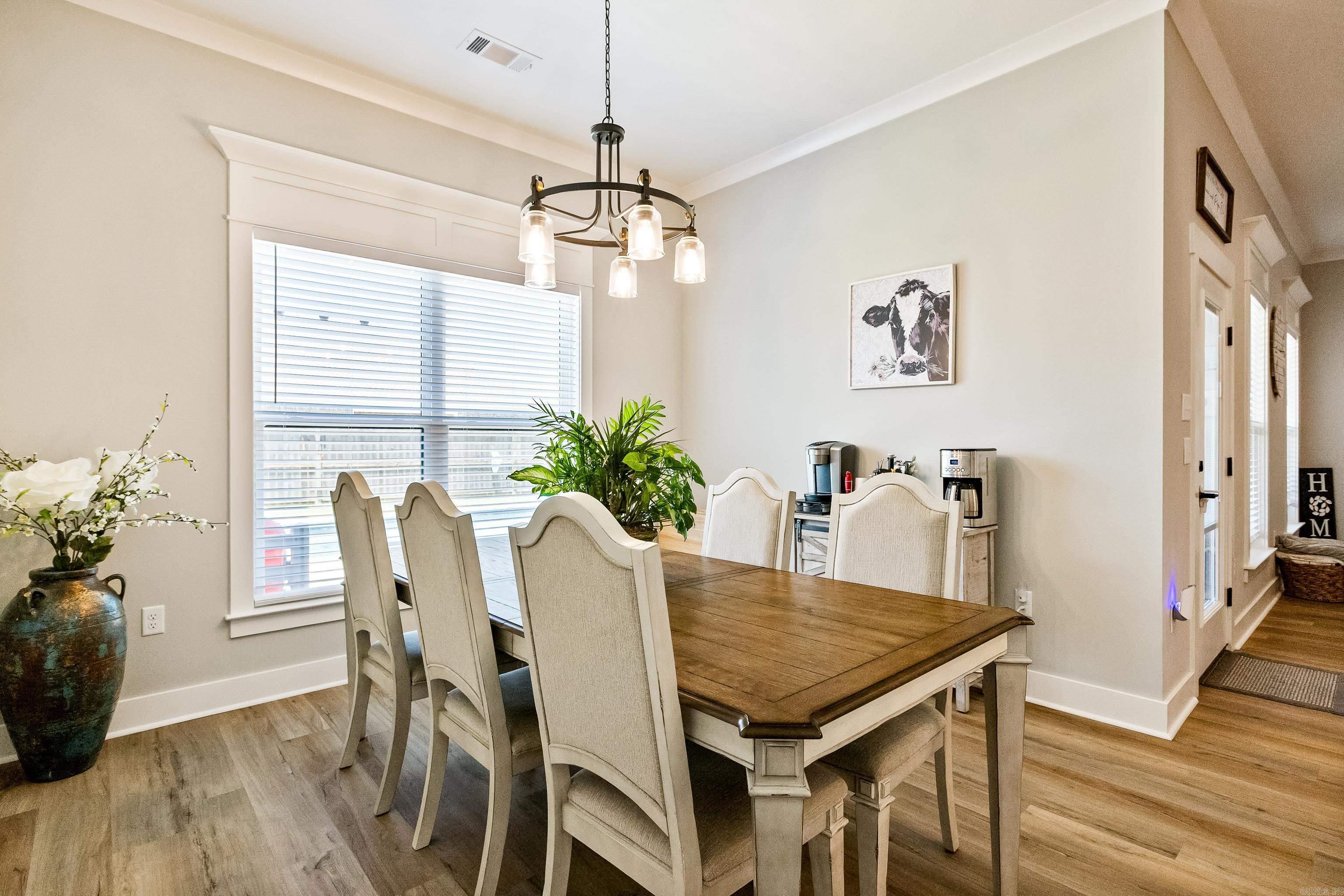 IVY PLACE - Residential