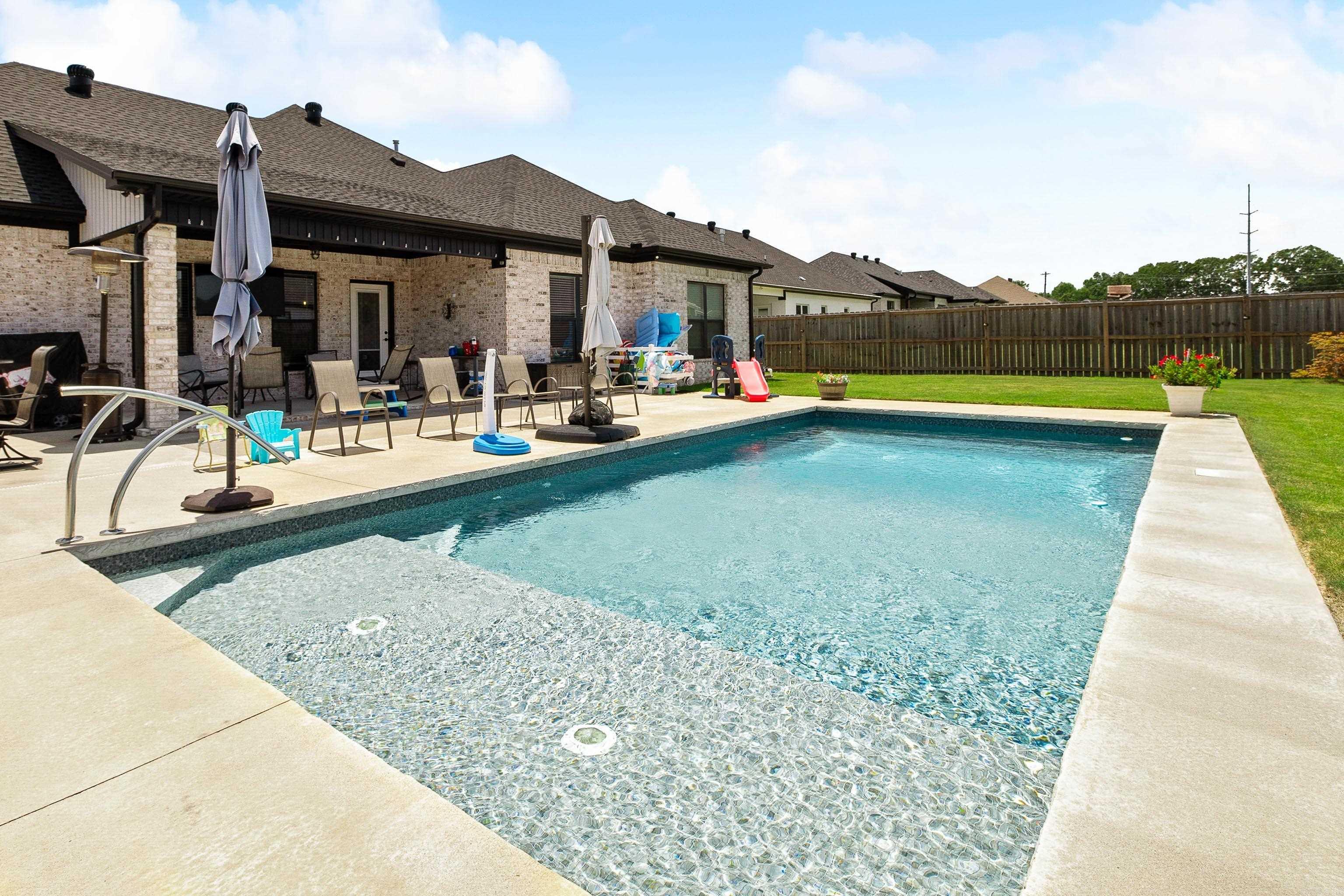 IVY PLACE - Residential