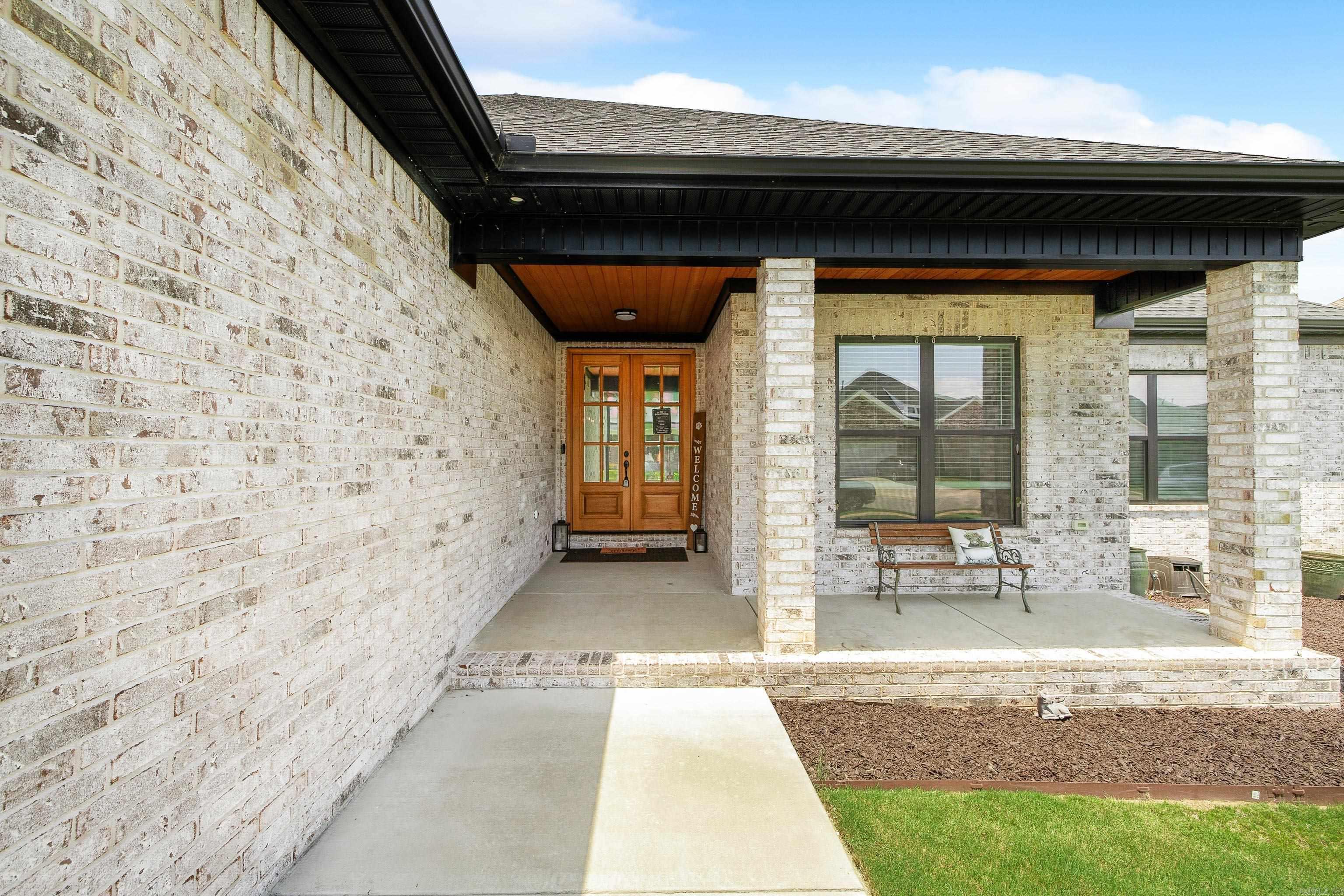 IVY PLACE - Residential