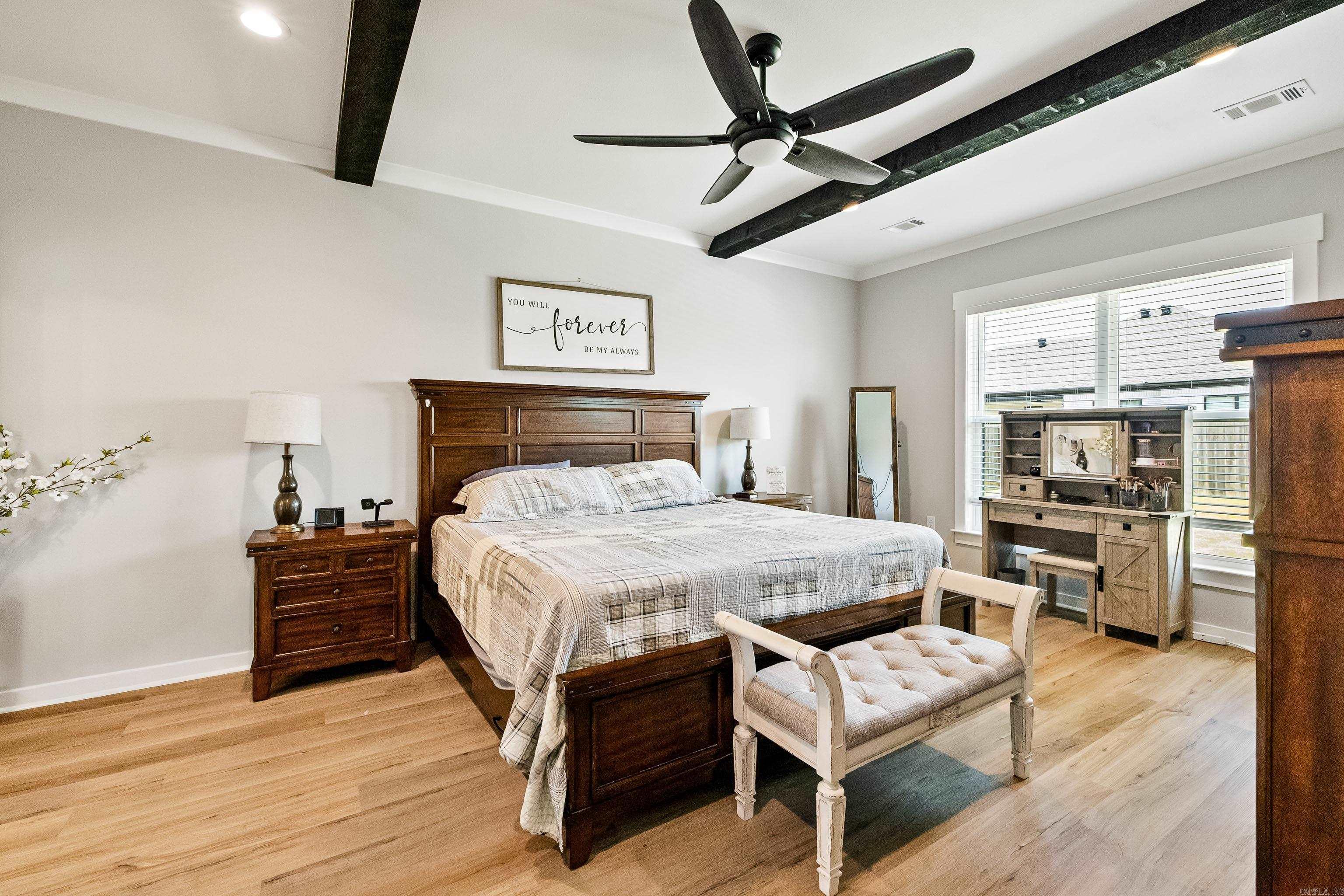 IVY PLACE - Residential