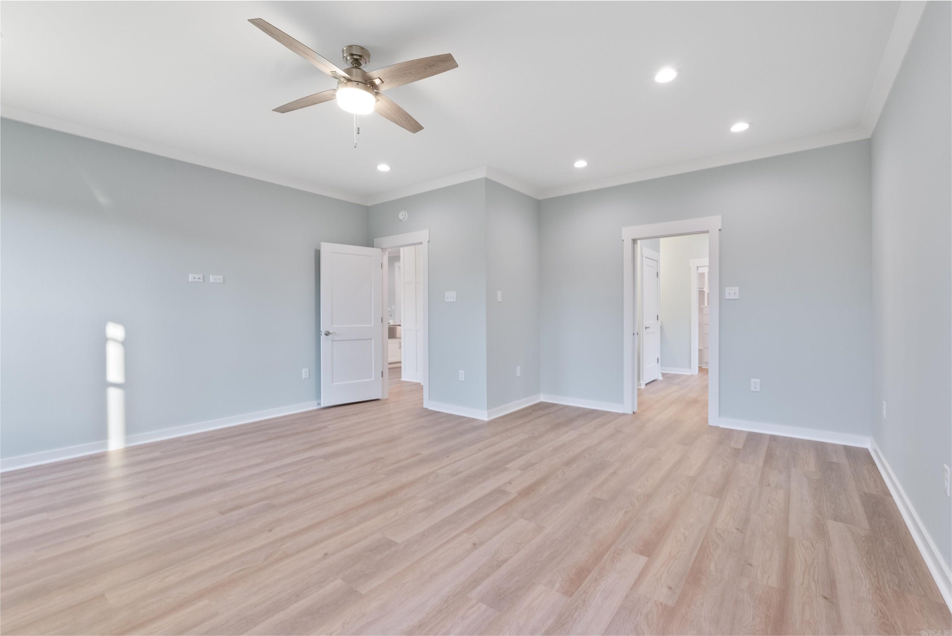 IVY PLACE - Residential