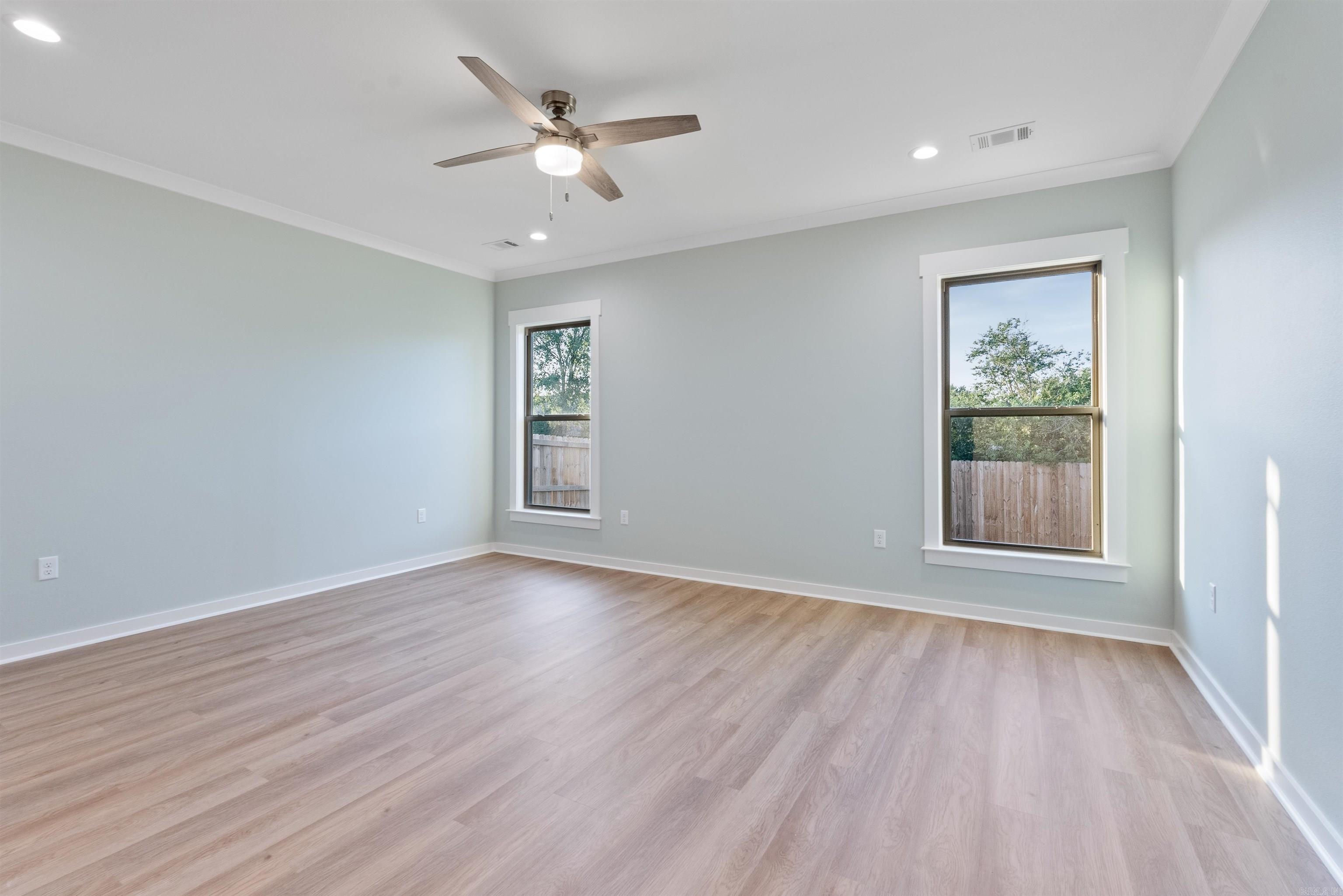 IVY PLACE - Residential