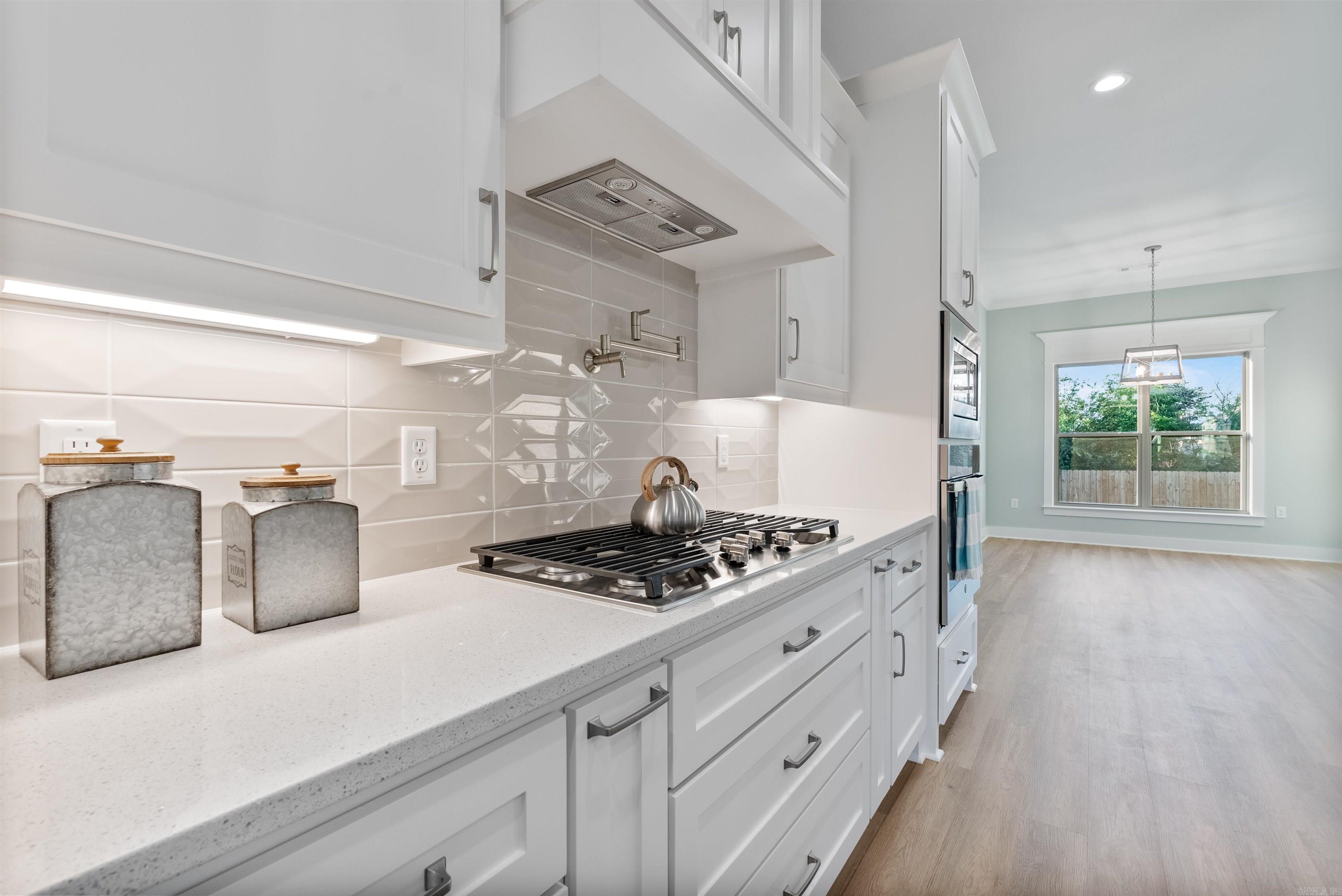 IVY PLACE - Residential