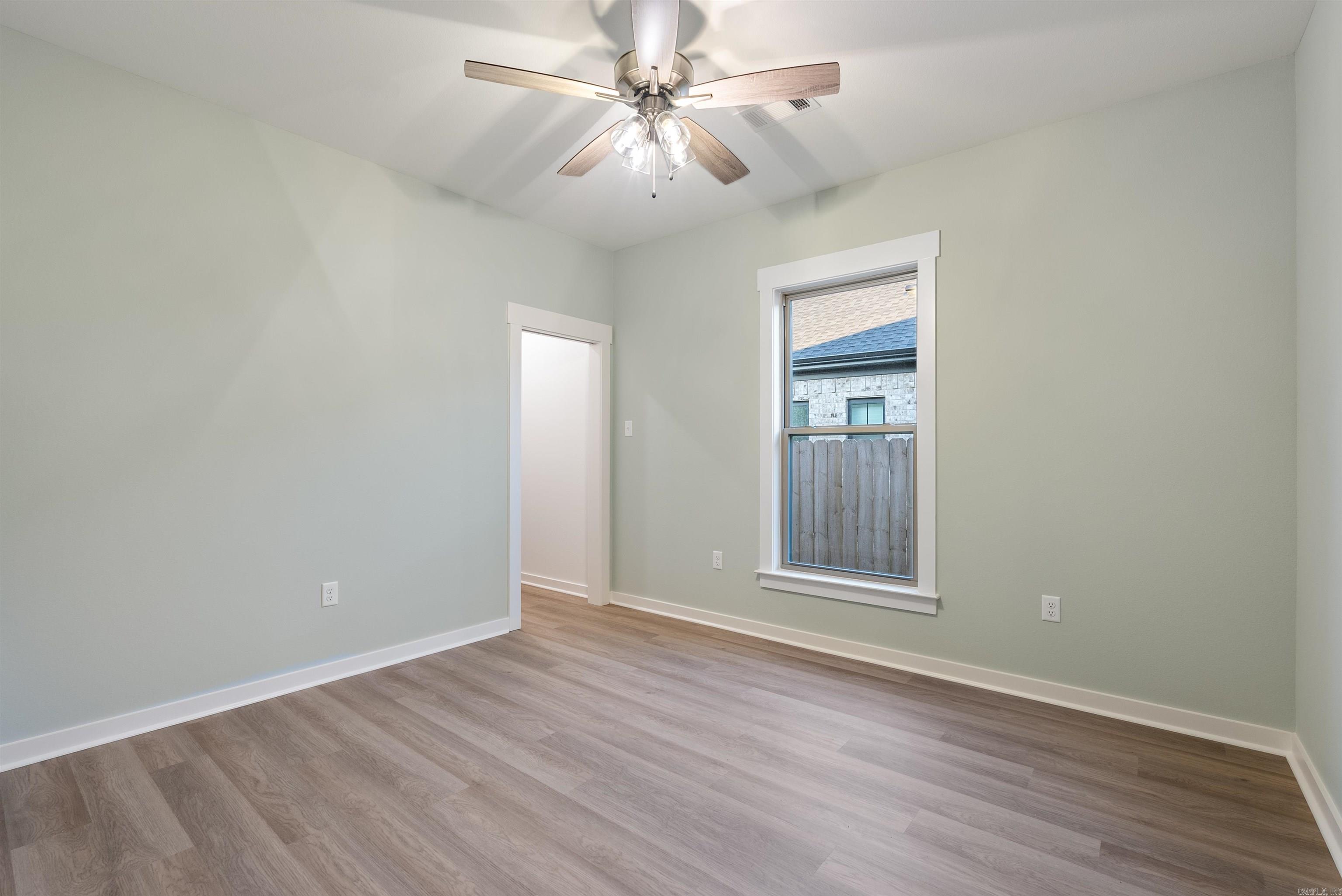 IVY PLACE - Residential
