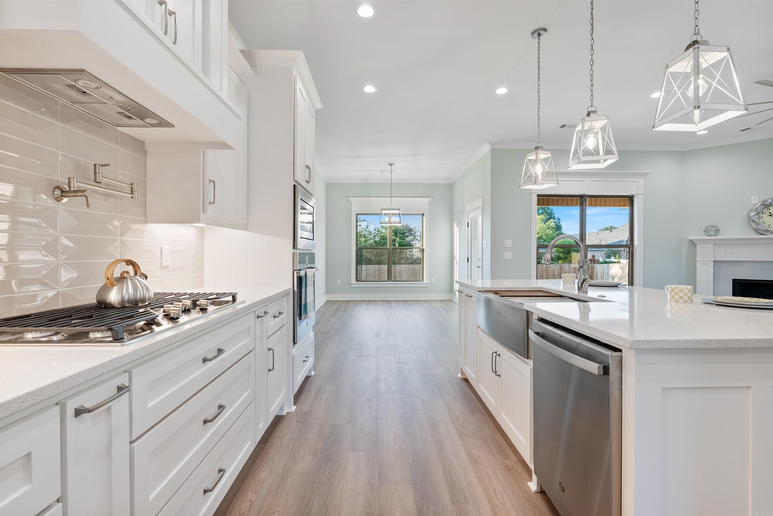 IVY PLACE - Residential
