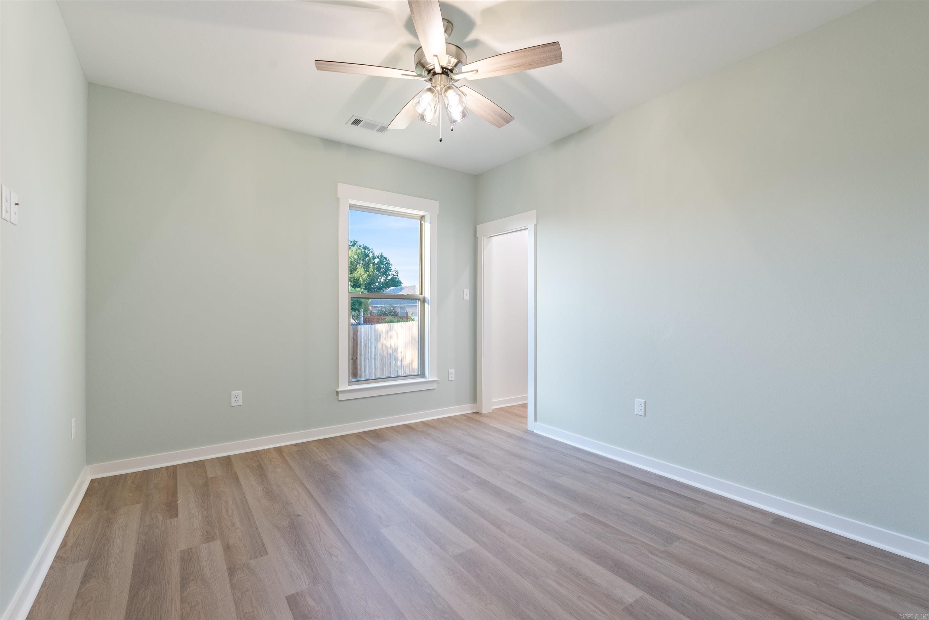 IVY PLACE - Residential