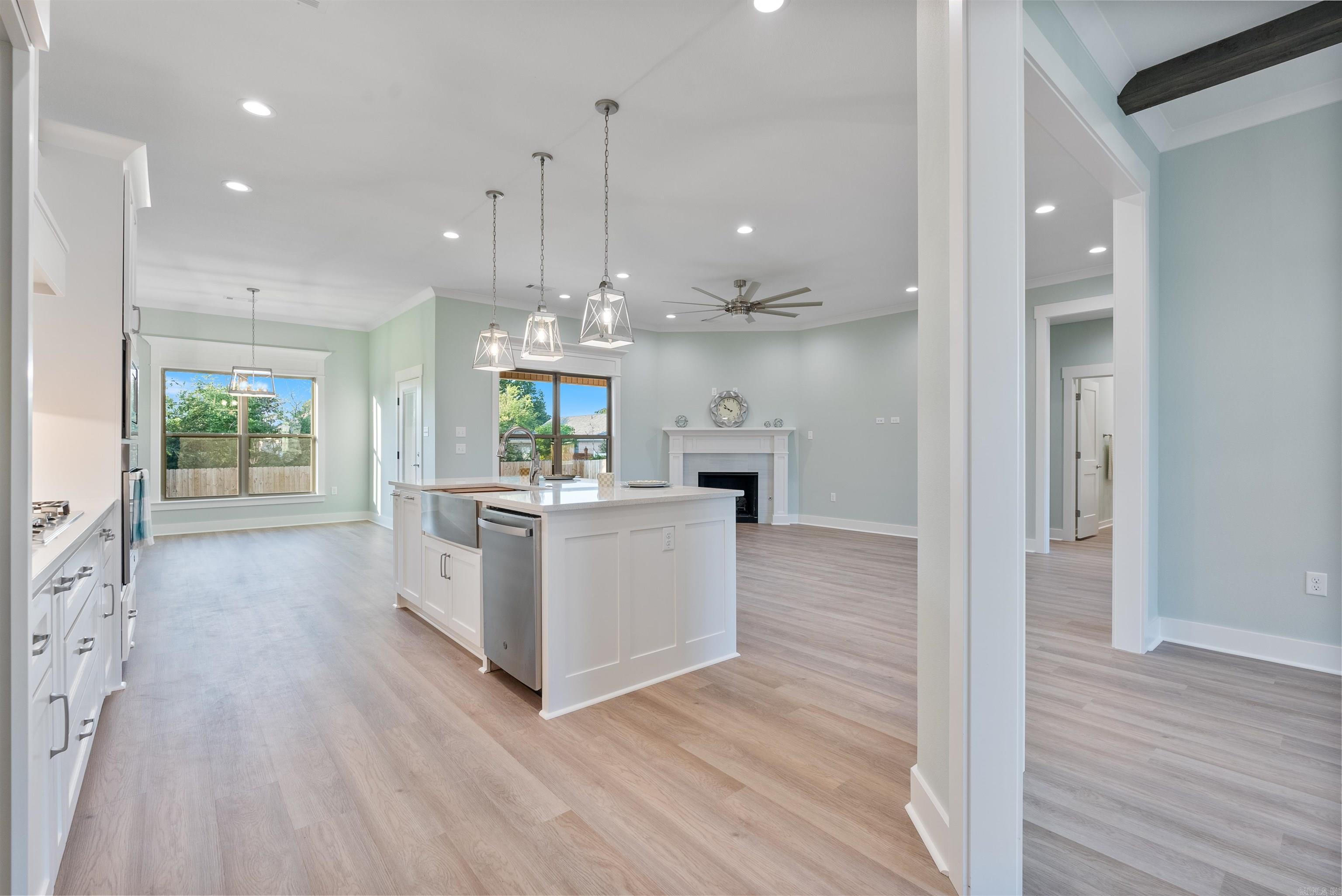 IVY PLACE - Residential