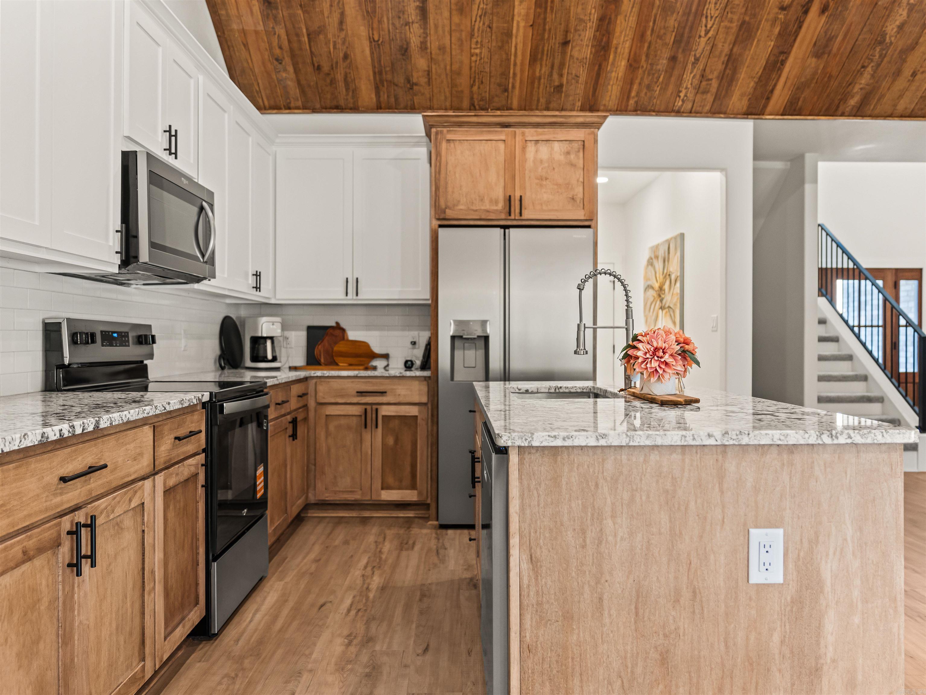 TANGLEWOOD - Residential