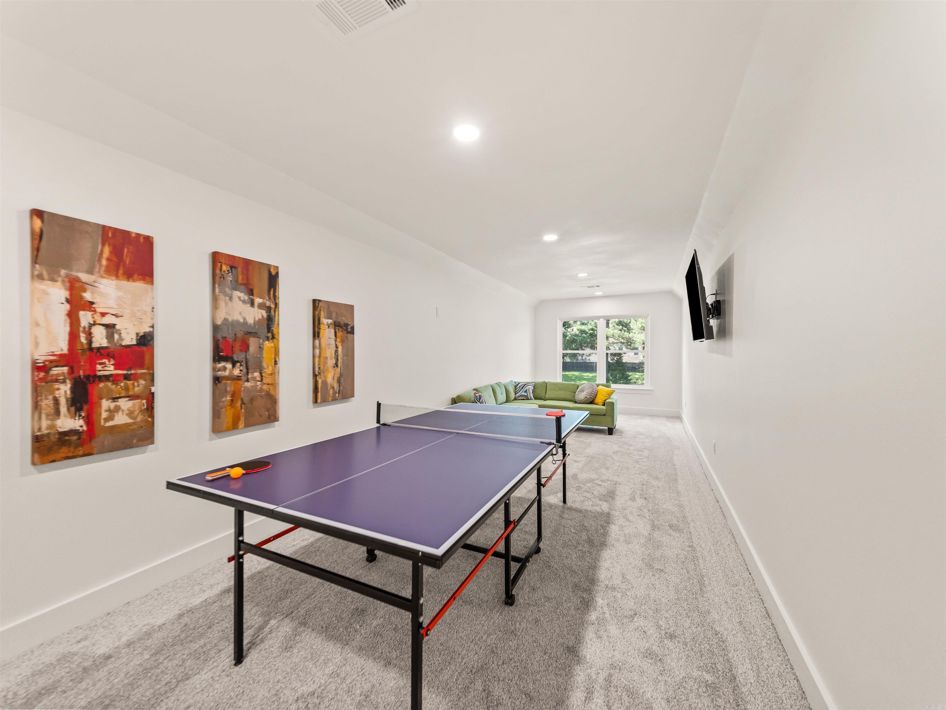 TANGLEWOOD - Residential