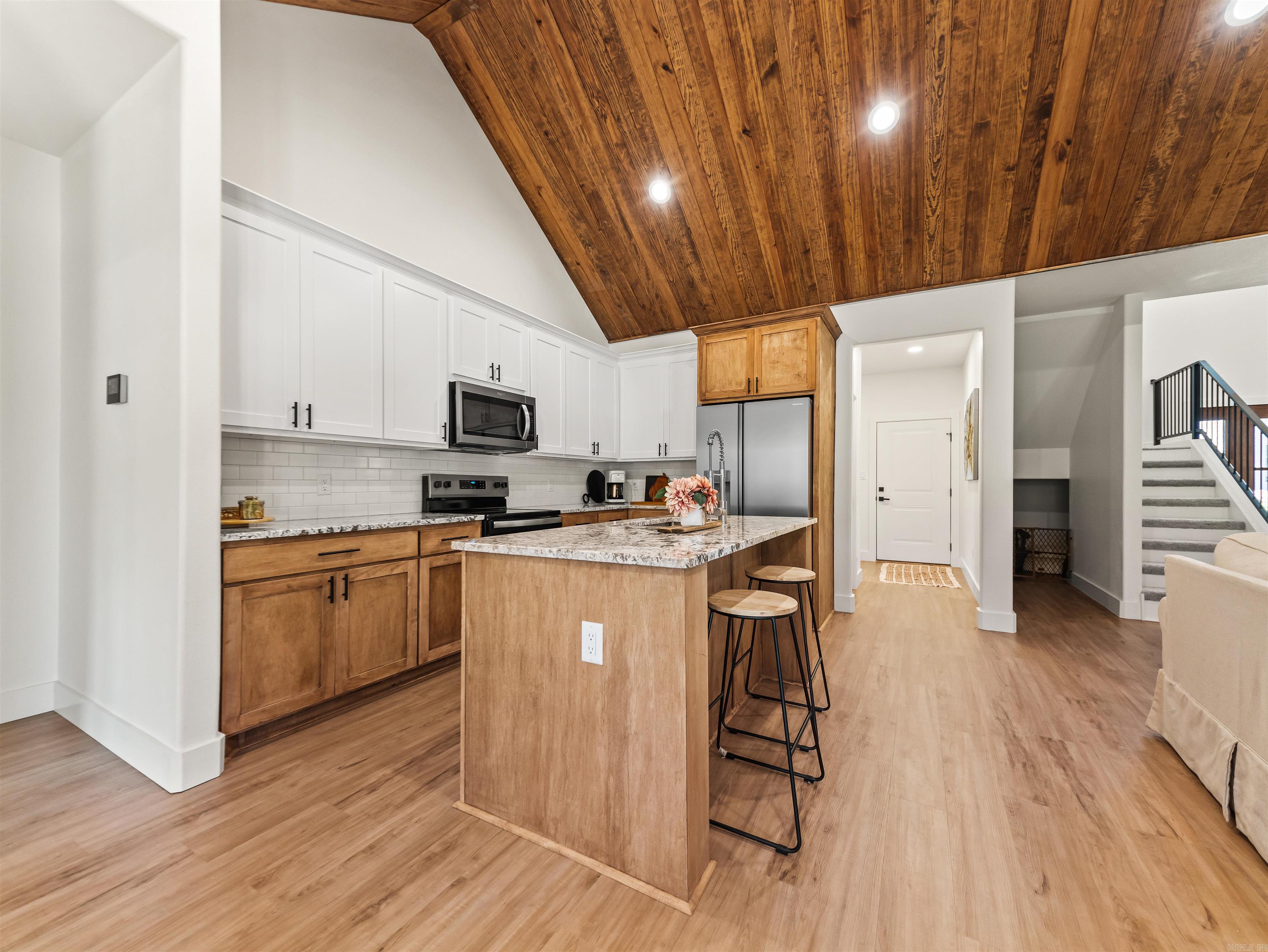 TANGLEWOOD - Residential