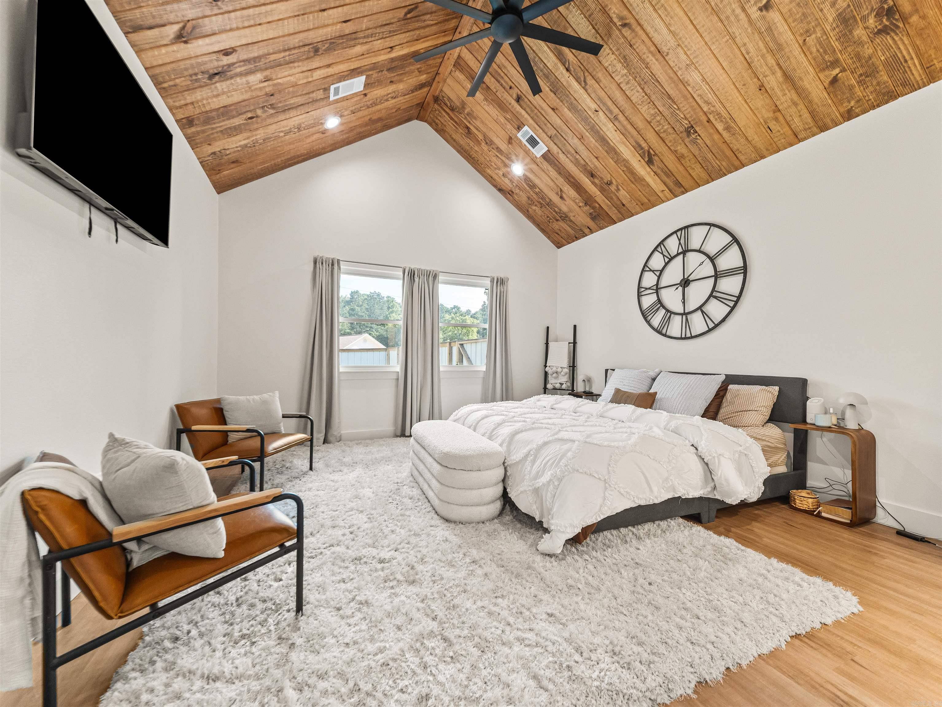 TANGLEWOOD - Residential