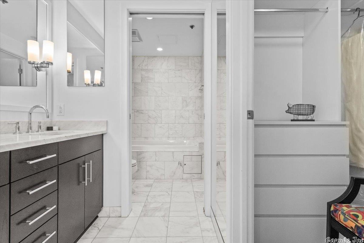 River Market Tower HPR - Residential