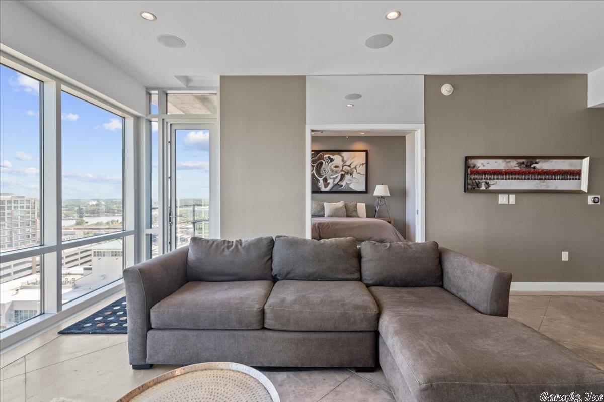 River Market Tower HPR - Residential