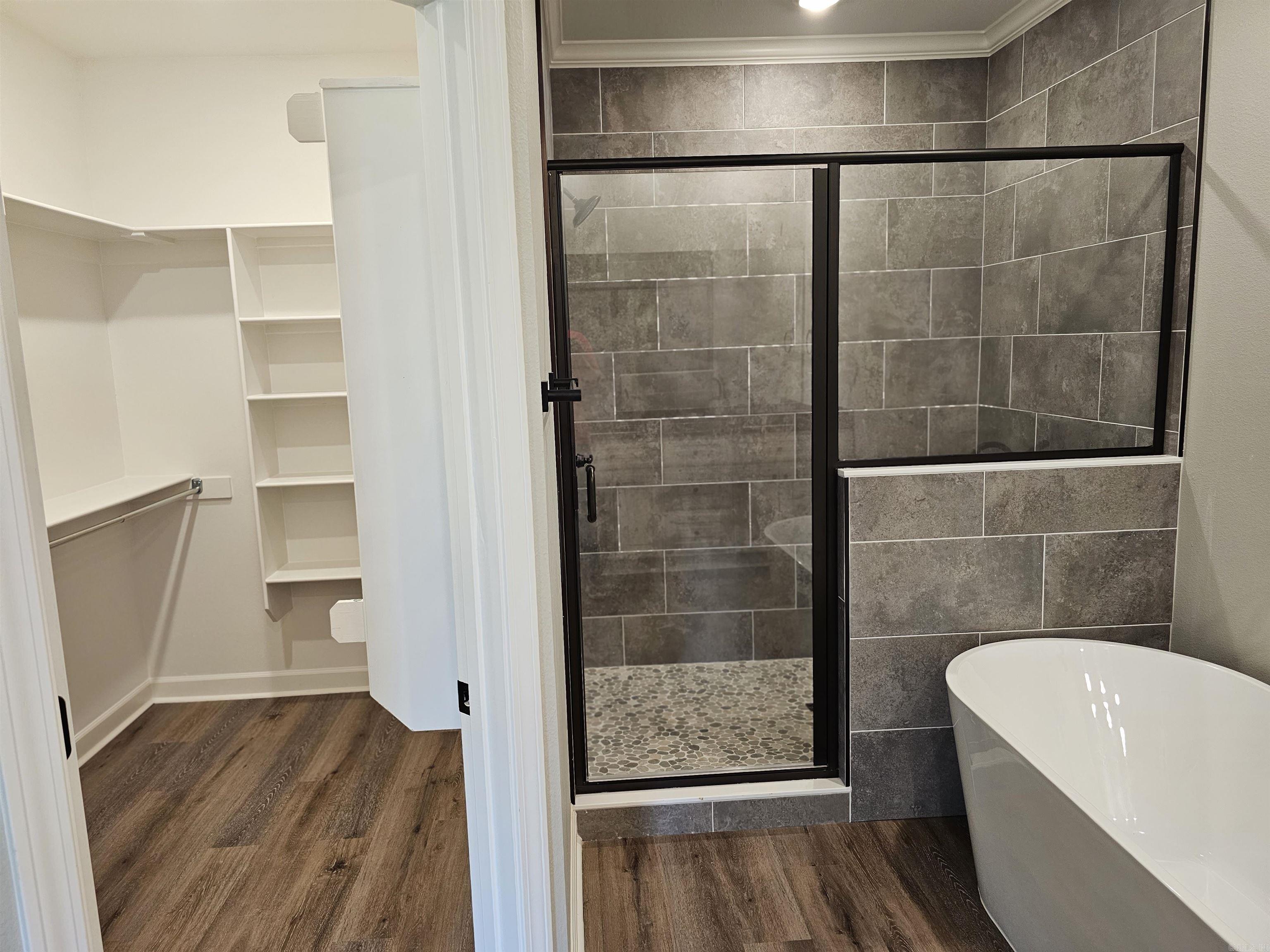 HIDDEN VALLEY ESTATES - Residential