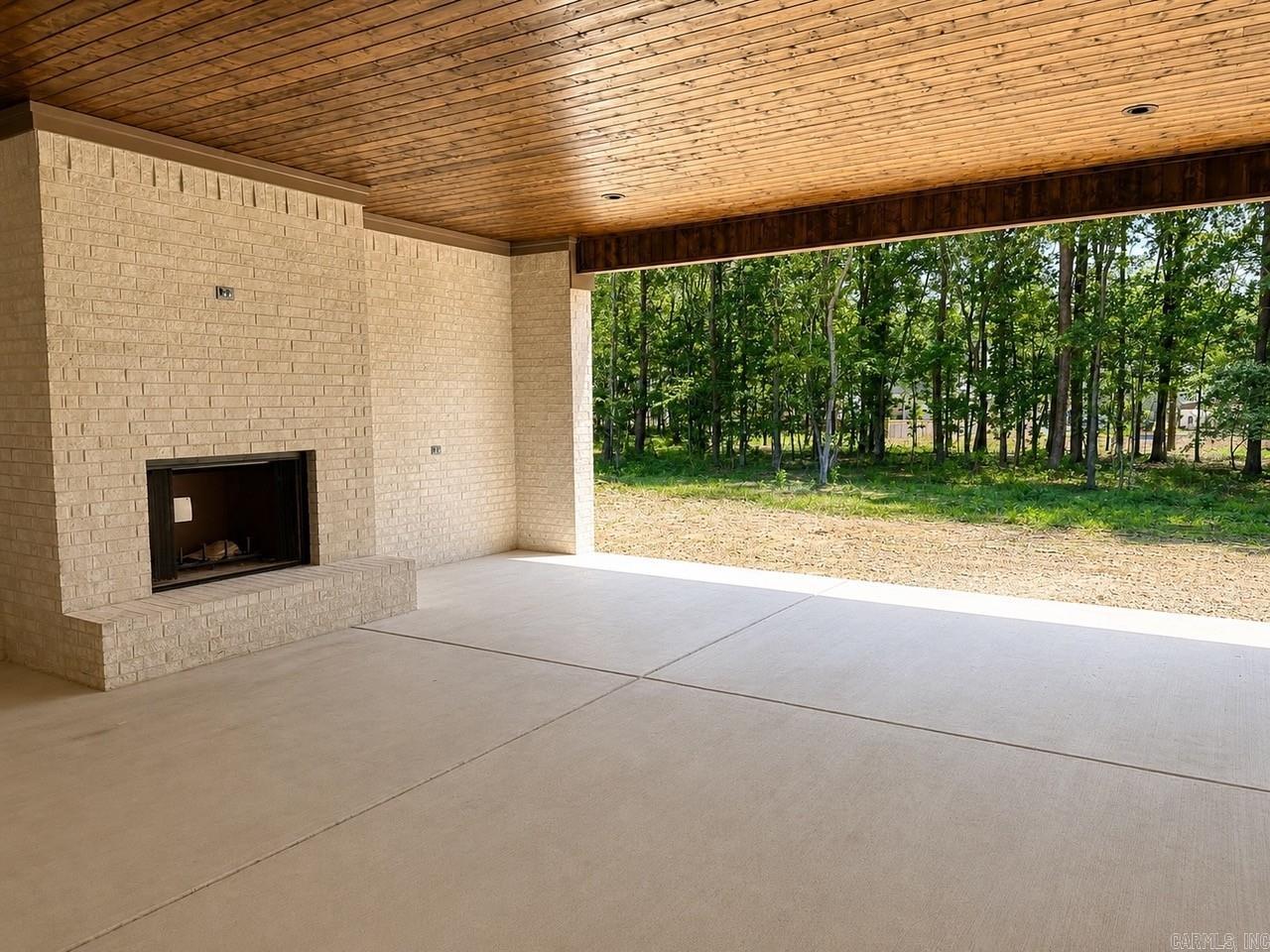 CHENAL VALLEY "MIRAMONT CIRCLE" - Residential